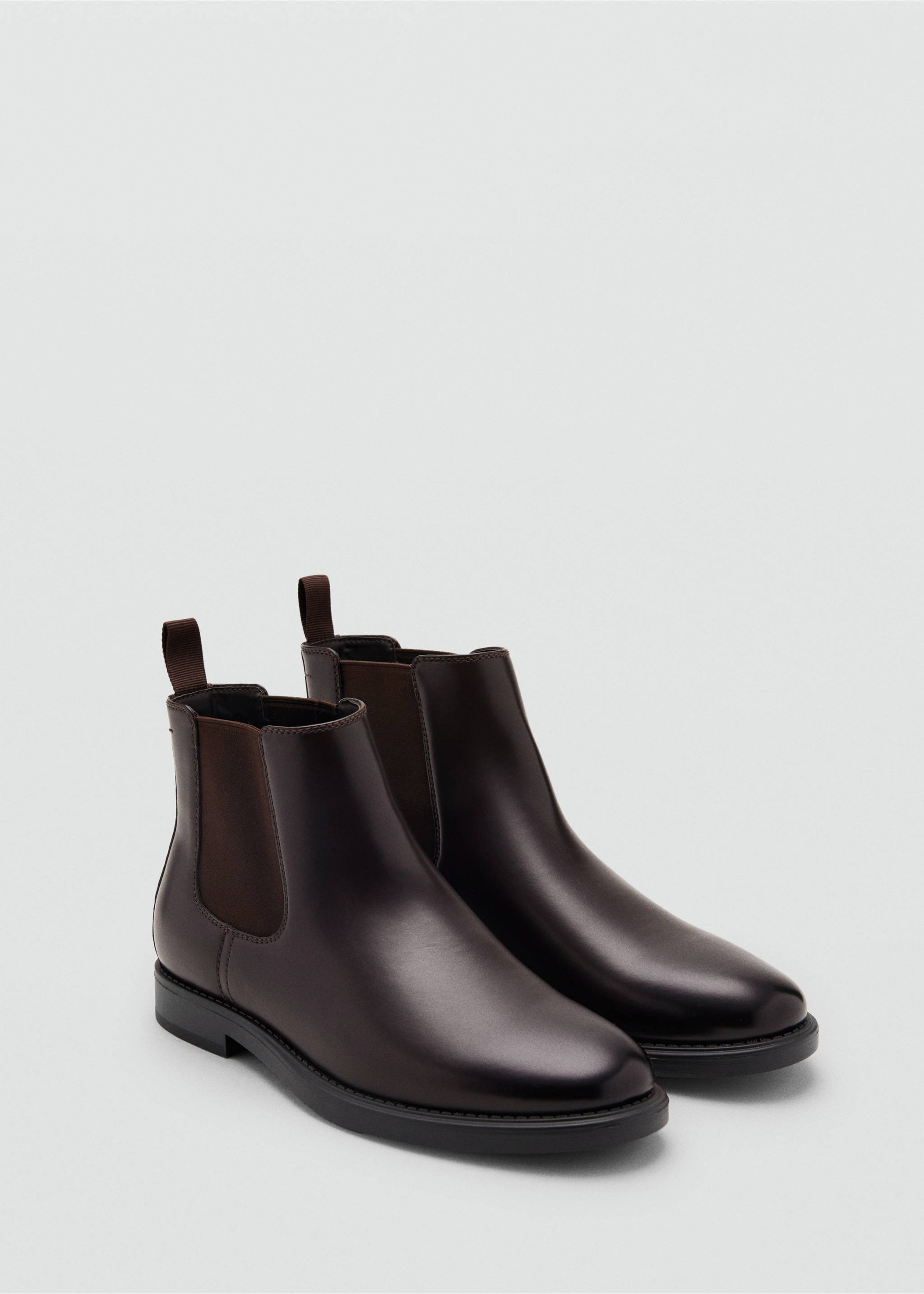 Chelsea boots simili-cuir - Plan moyen, Marron. Ref: 17045983-00.