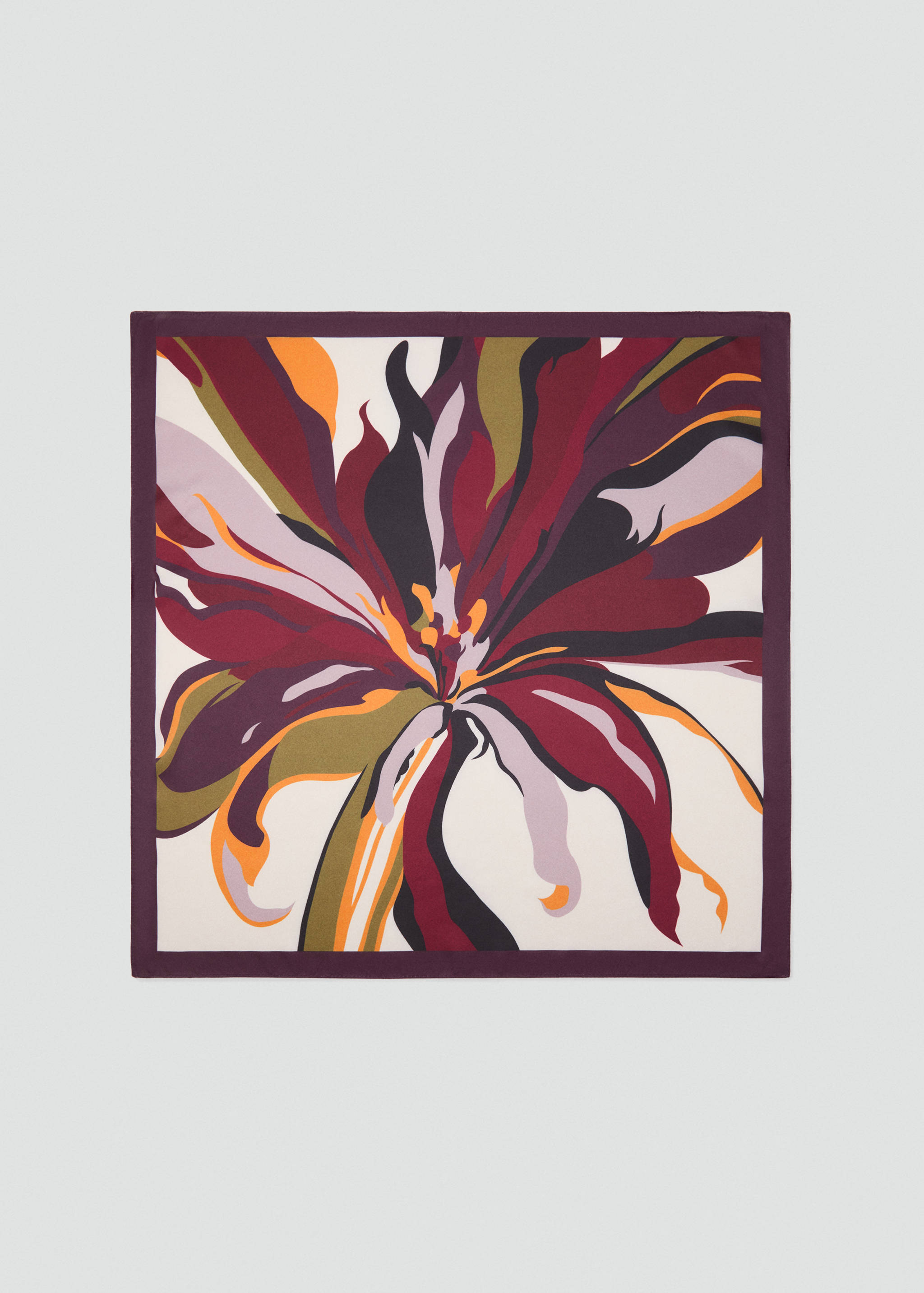 새틴 릴리 프린트 스카프 - 모델 없는 상품