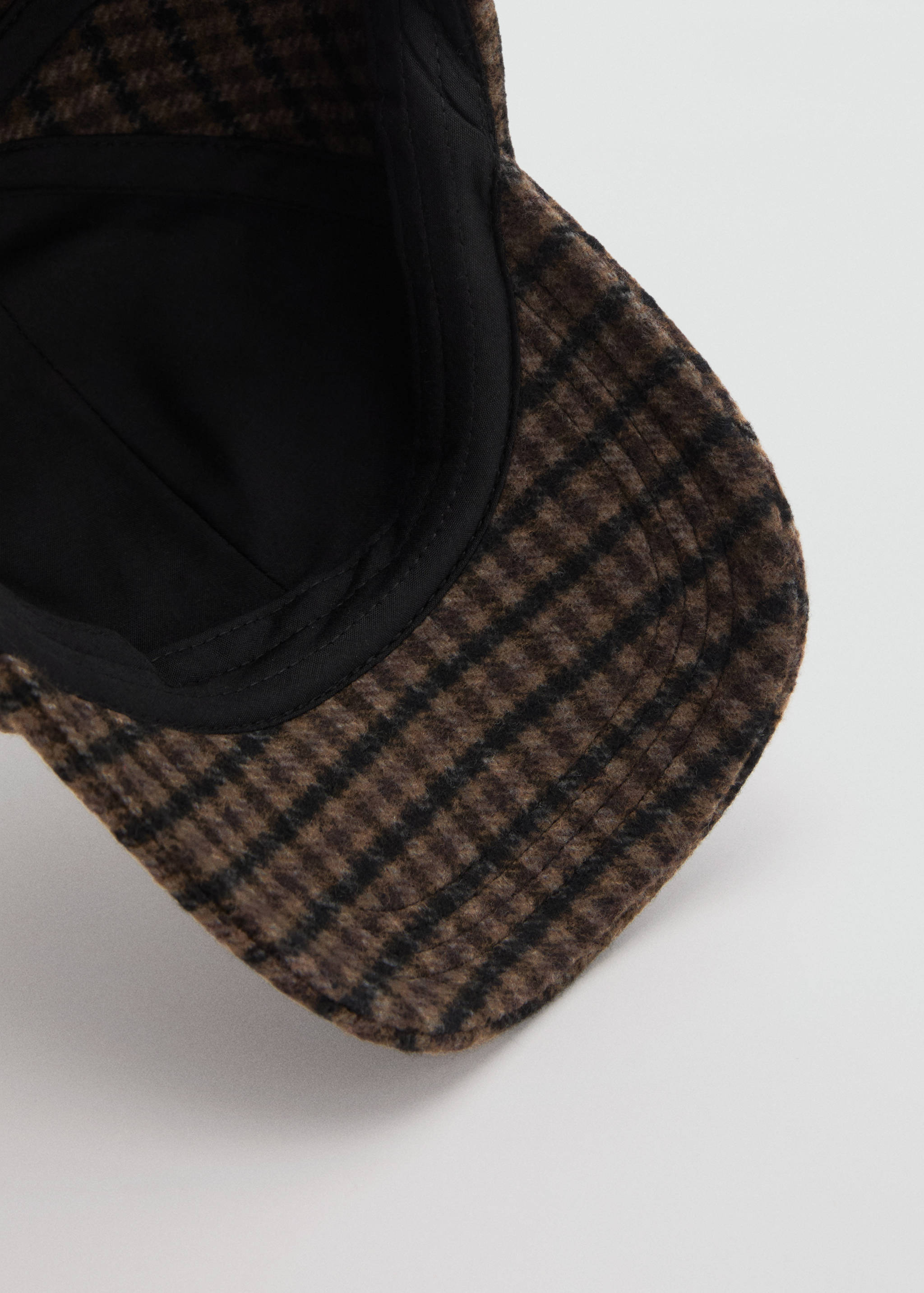 Tweed baker cap - Details of the article 2