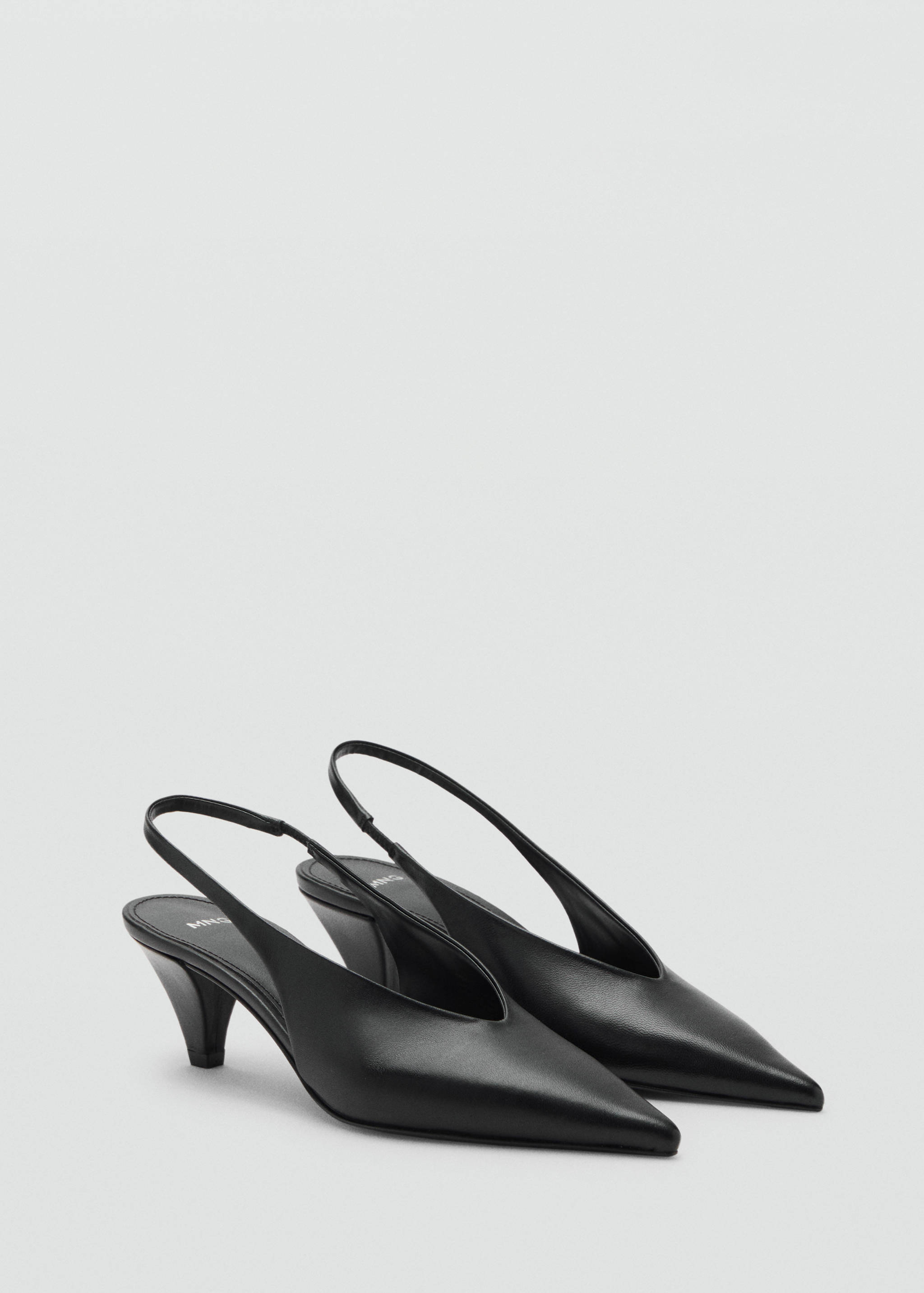 Pointed-toe leather heeled shoes - Medium plane