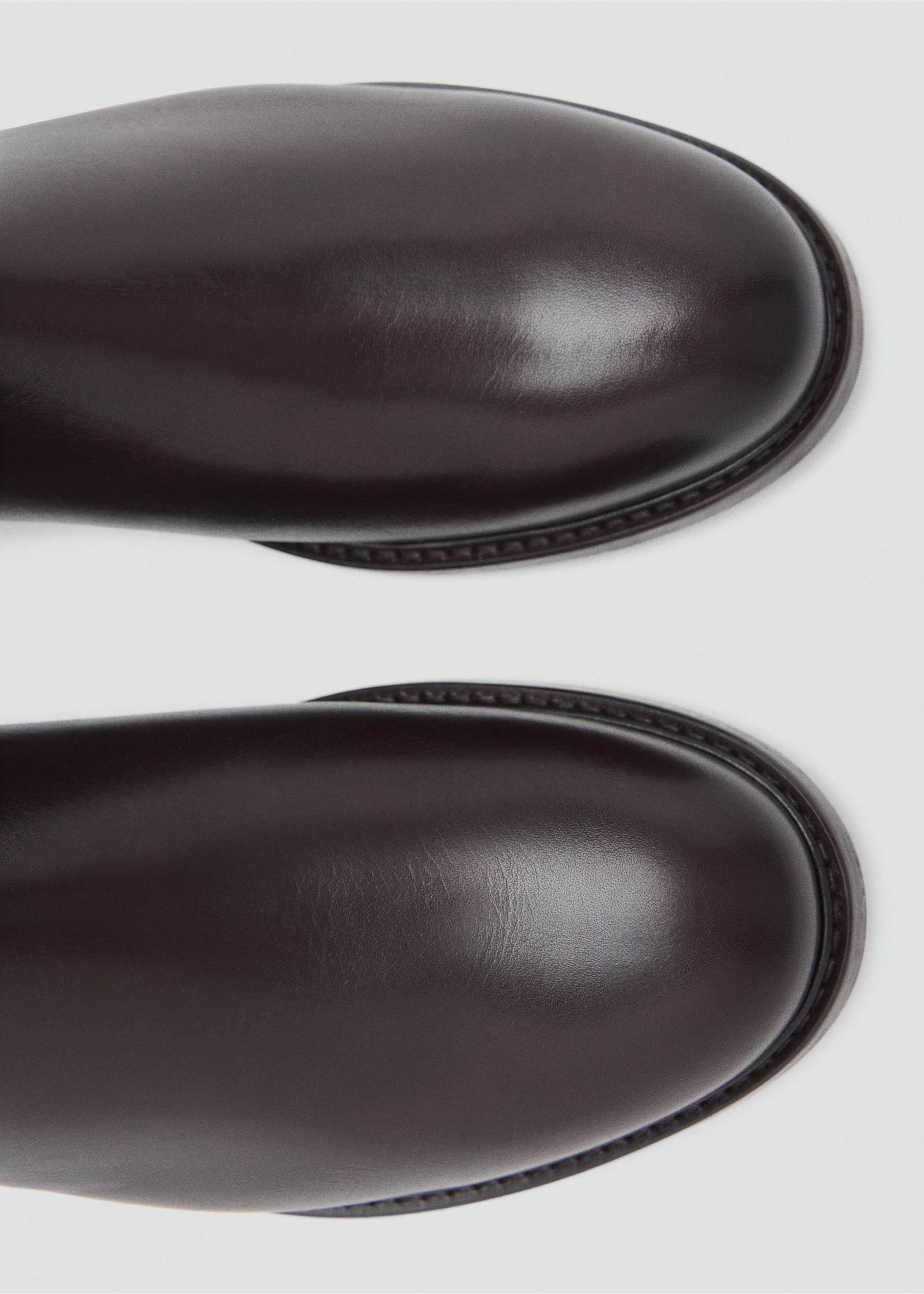 Polished leather chelsea boots - Details of the article 1, Brown. Ref: 17046002-00.
