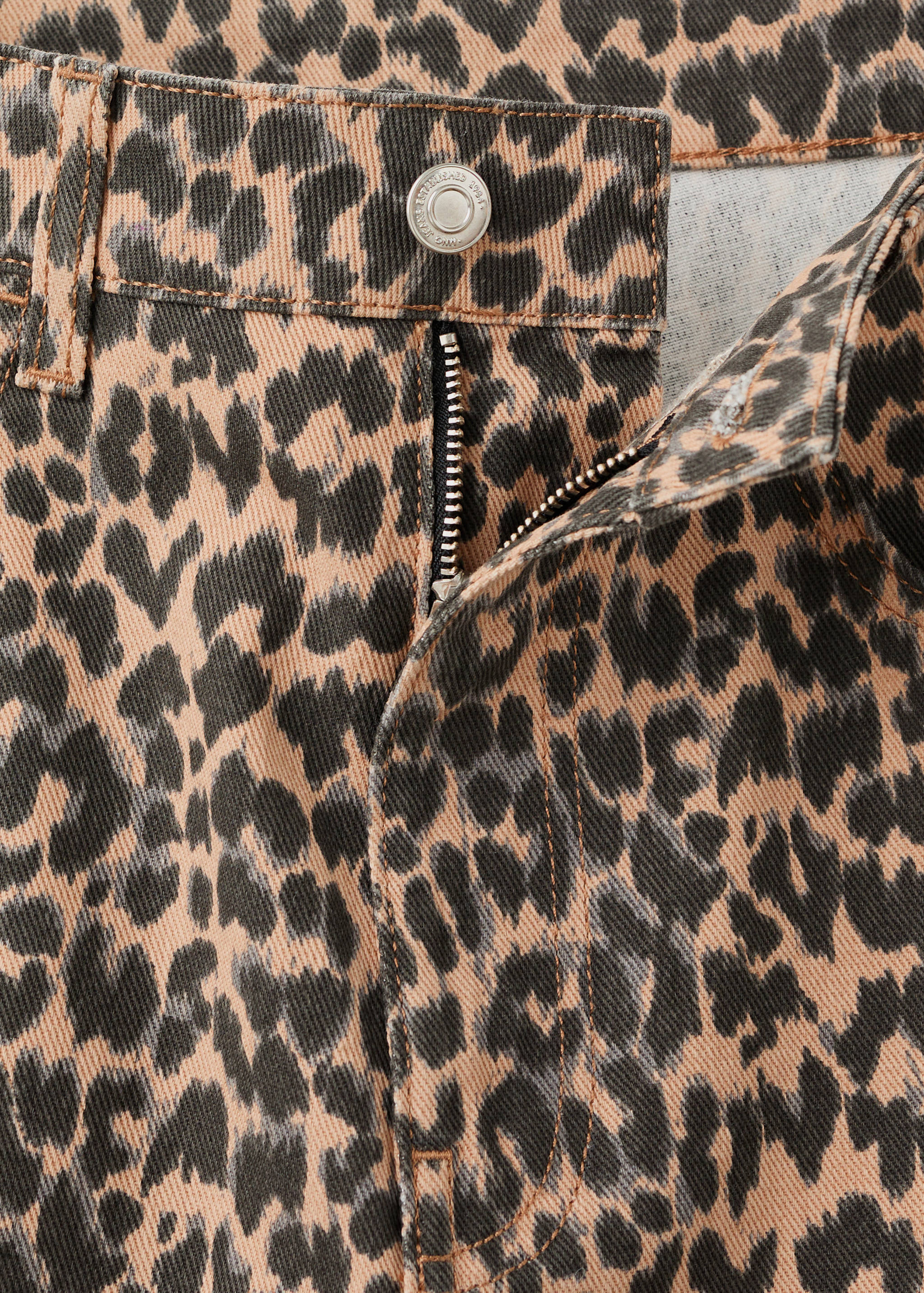 Leopard-print straight jeans - Details of the article 0