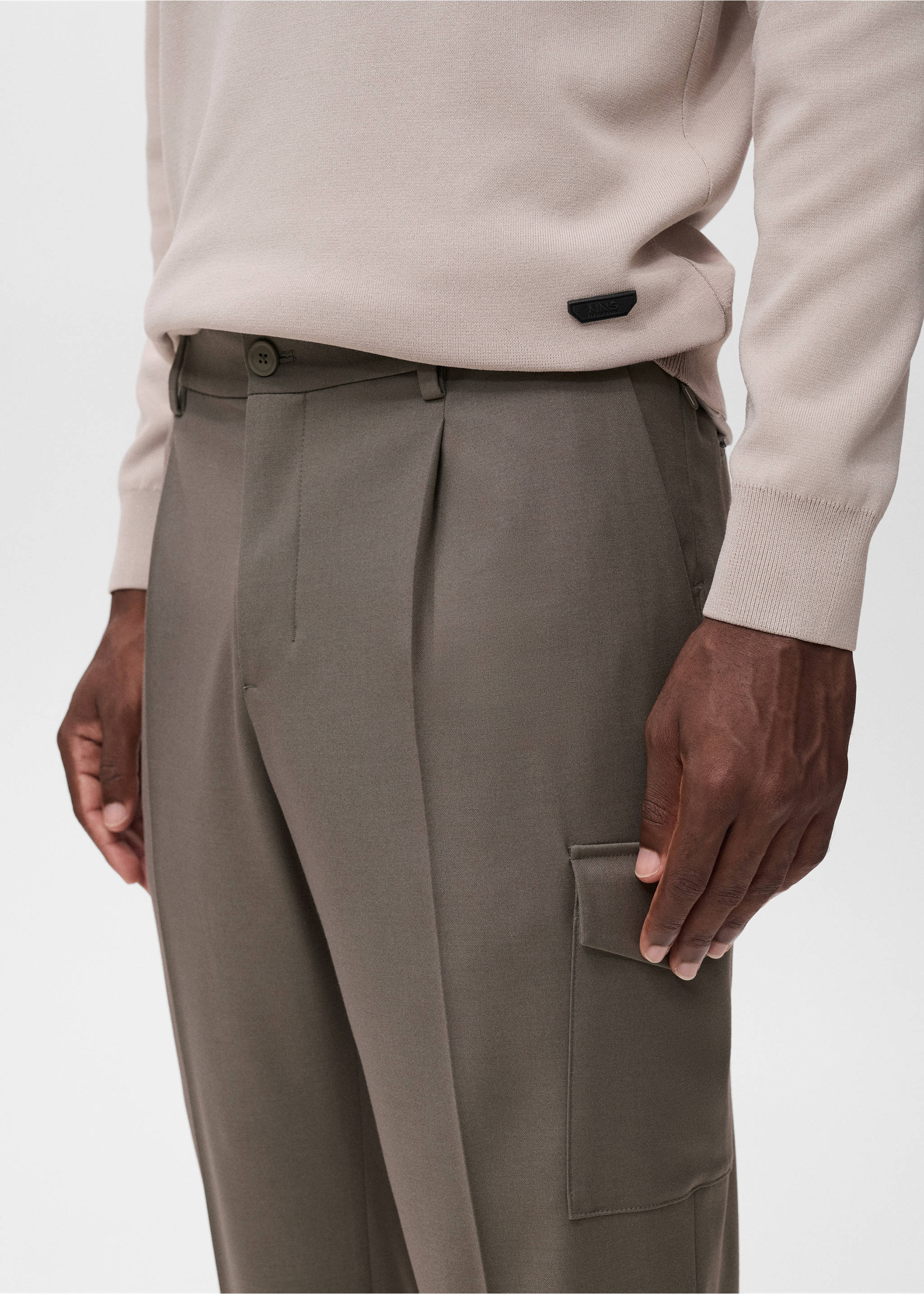 Pantalon cargo slim-fit Thermolite® - Détail de l'article 1, Marron moyen. Ref: 17046328-00.