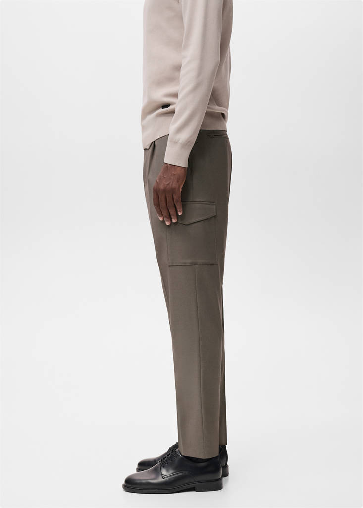 Slim-fit Thermolite® cargo trousers — Medium Brown