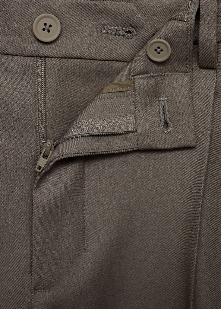 Slim-fit Thermolite® cargo trousers — Medium Brown