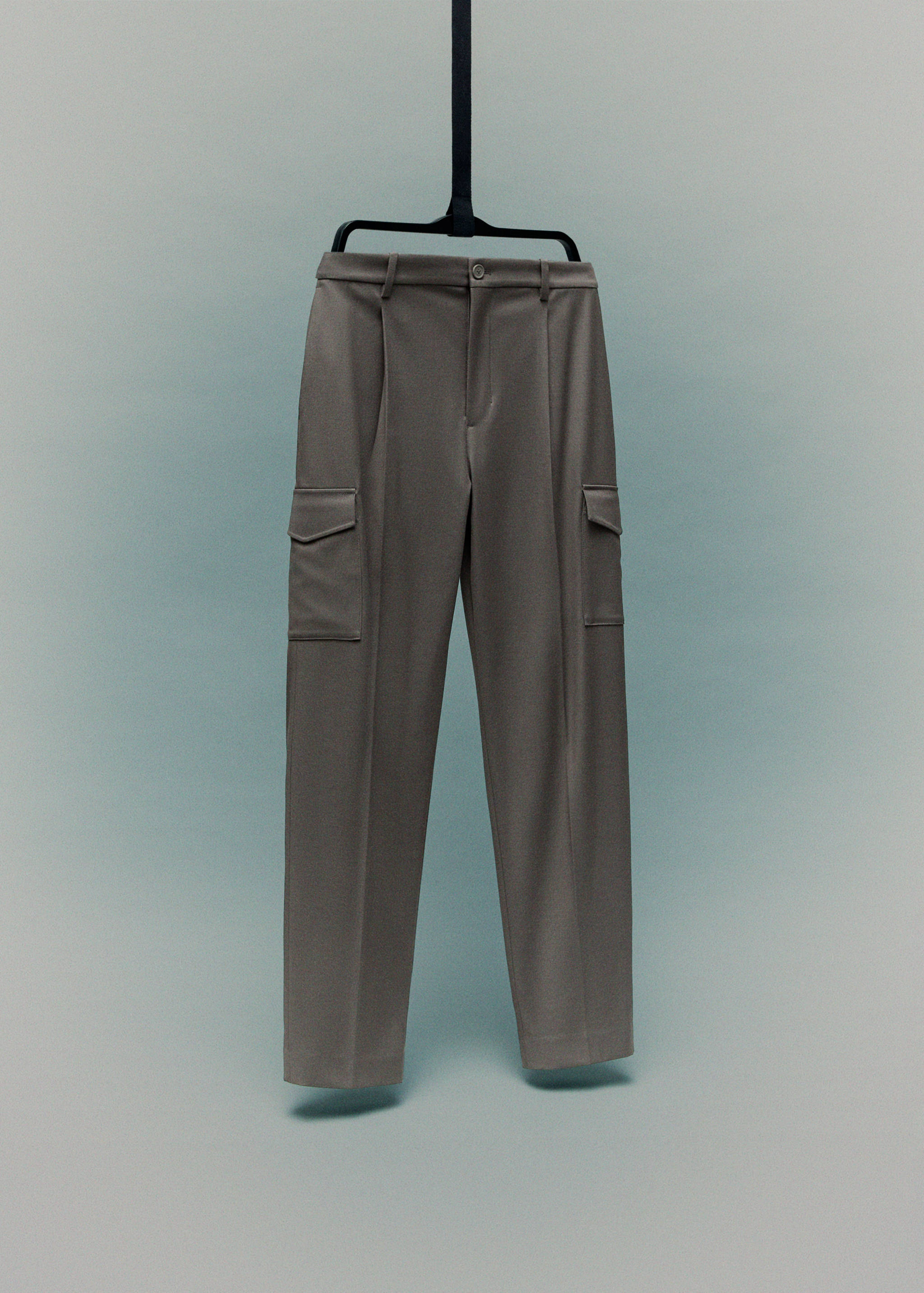 Slim-fit Thermolite® cargo pants - Details of the article 9