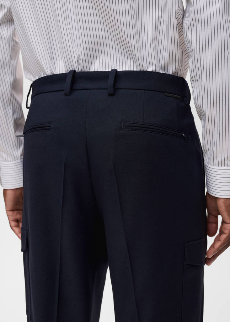 Slim-fit Thermolite® cargo trousers — Navy