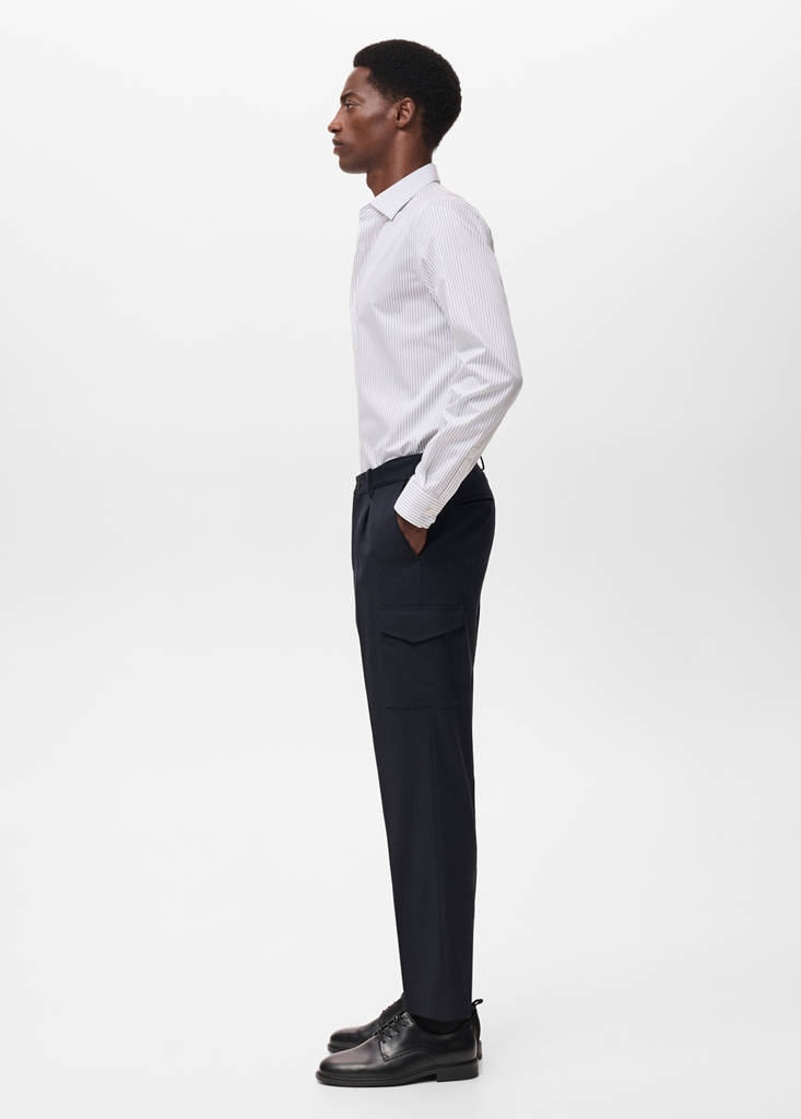 Slim-fit Thermolite® cargo trousers — Navy
