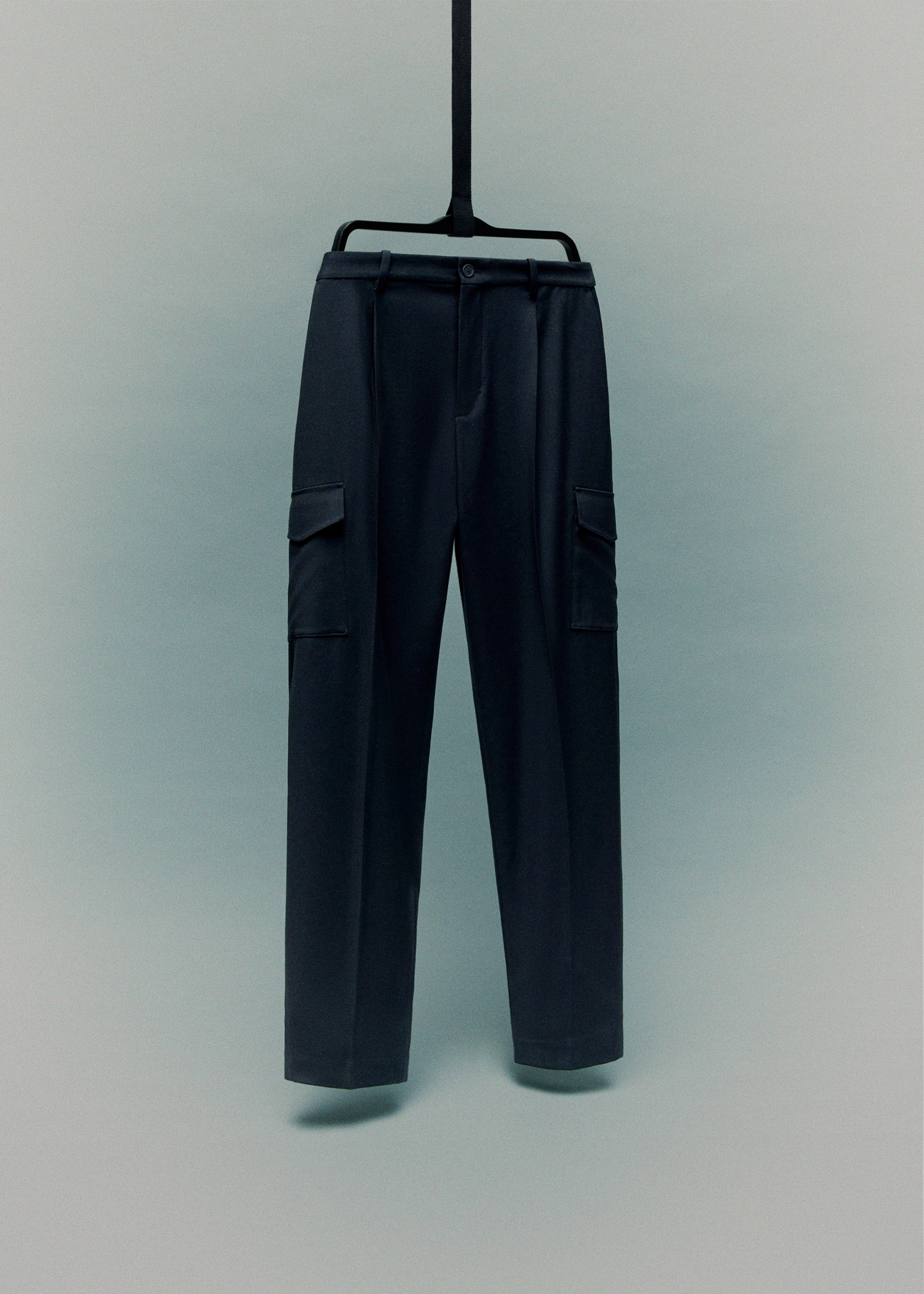 Slim-fit Thermolite® cargo pants - Details of the article 9