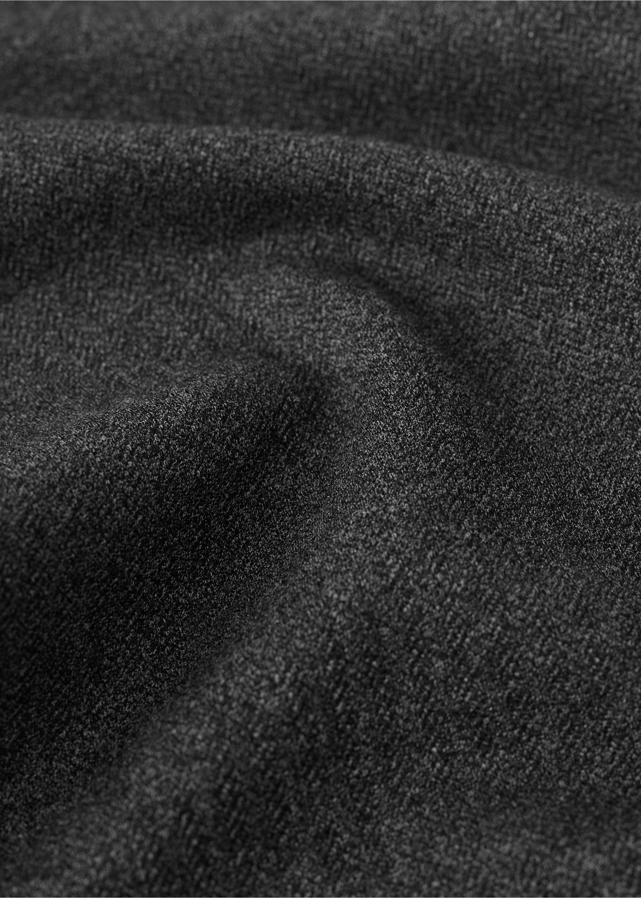Straight knitted trousers - Details of the article 8, Dark Heather Grey. Ref: 17046341-00.