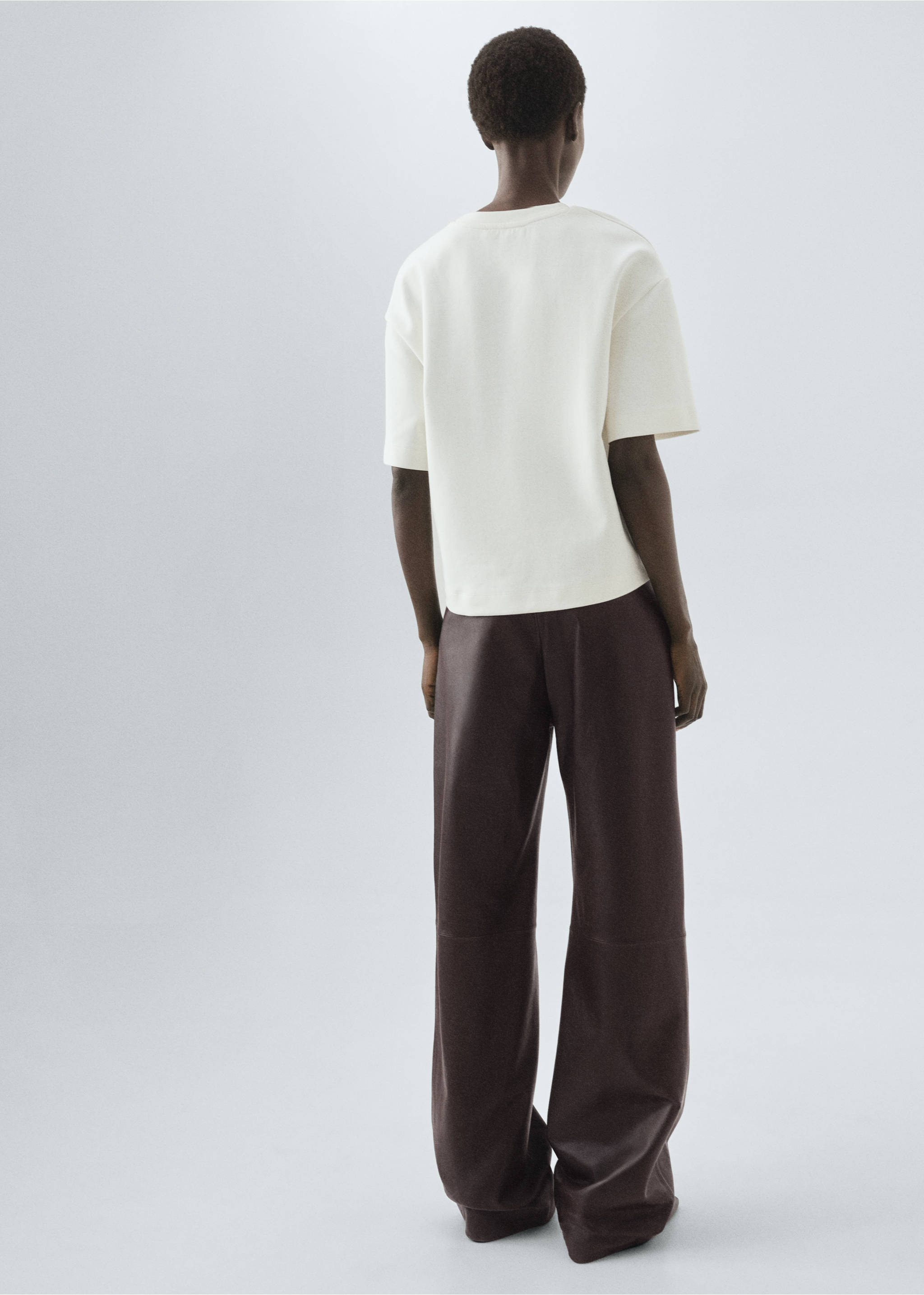 Pantalon droit 100% cuir - Verso de l’article, Marron. Ref: 17046345-00.