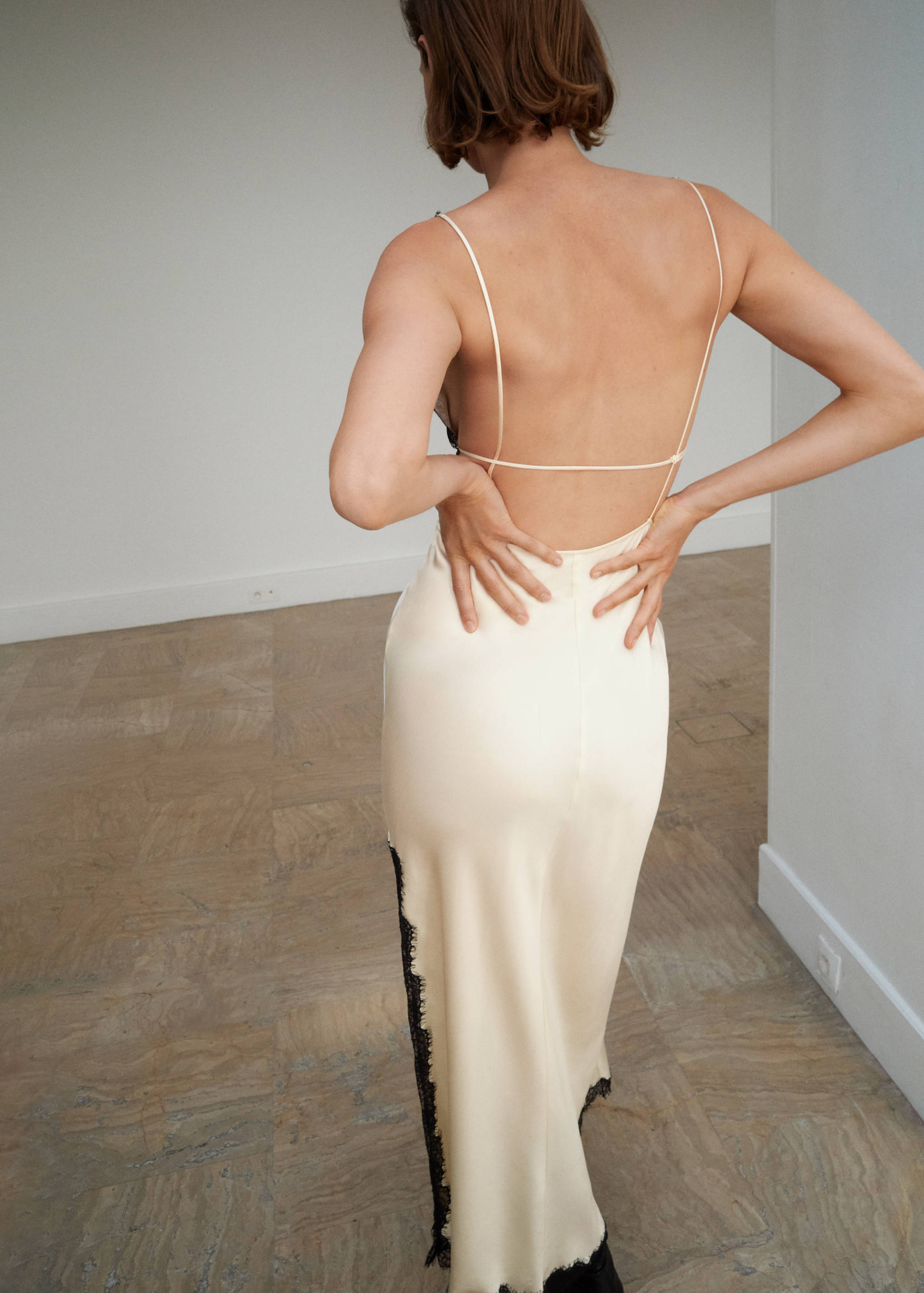 Satin camisole dress - Reverse of the article