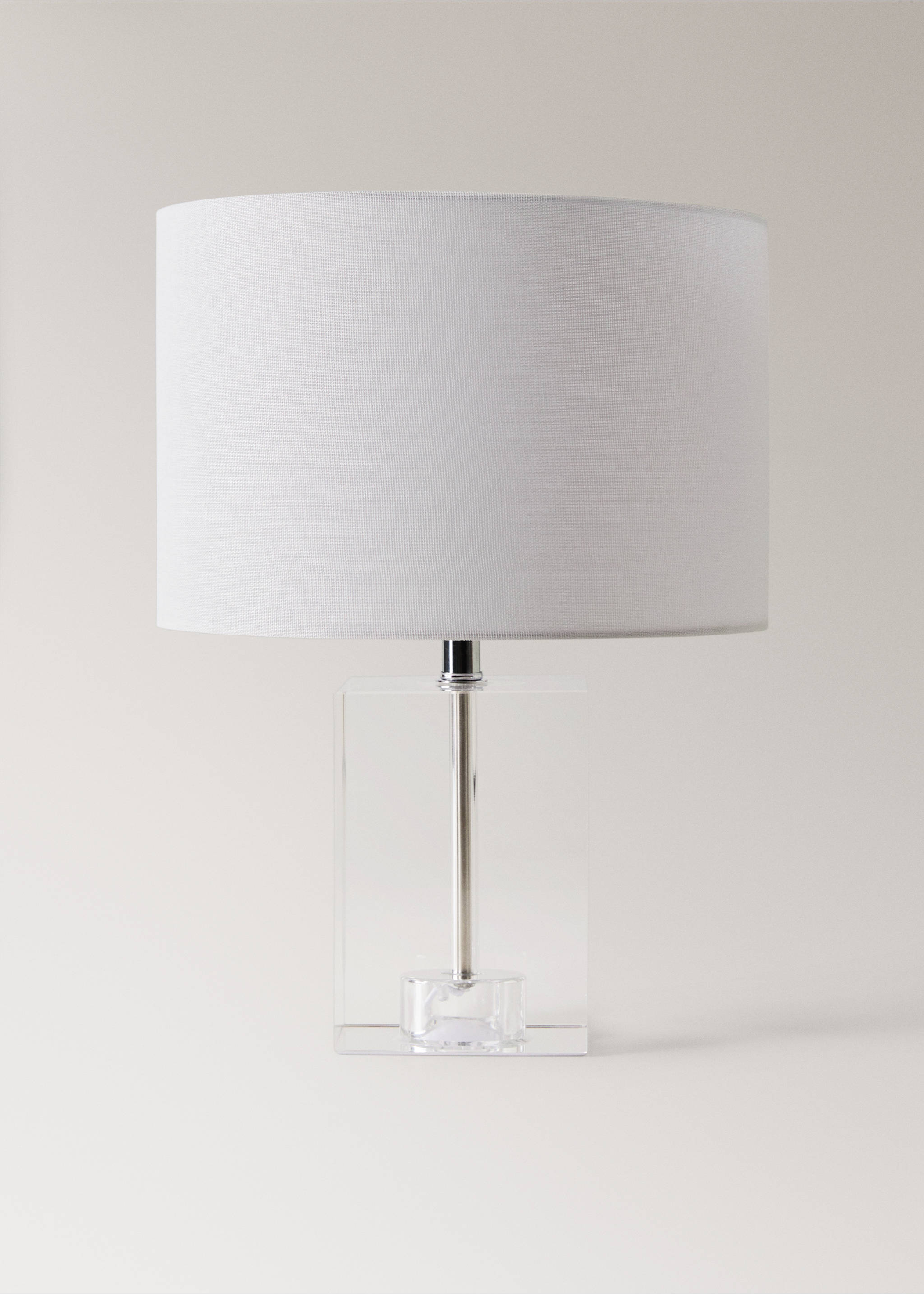 Table lamp with glass base - Article without model, Black. Ref: 17046723-00.