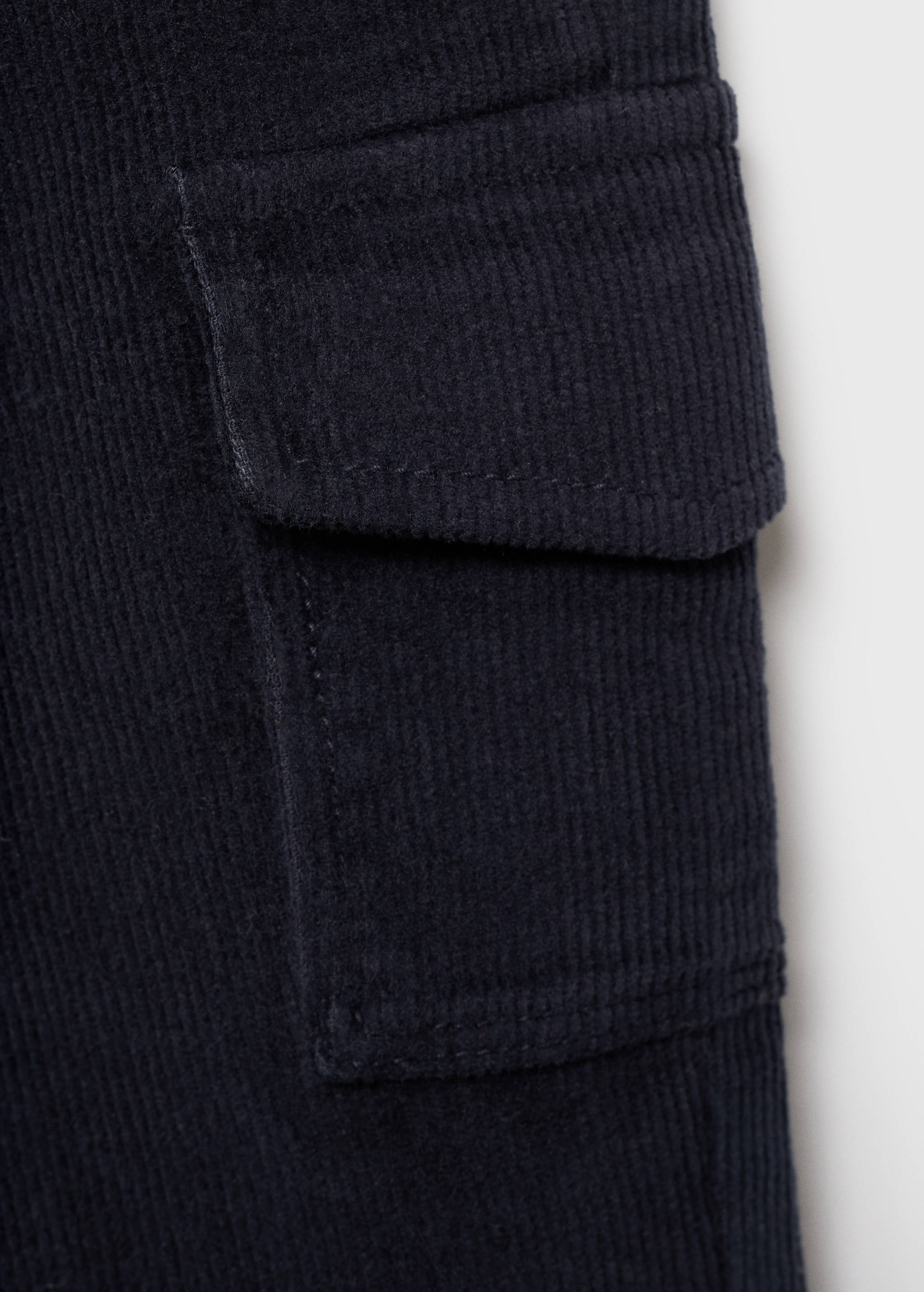 Corduroy cargo trousers - Details of the article 8