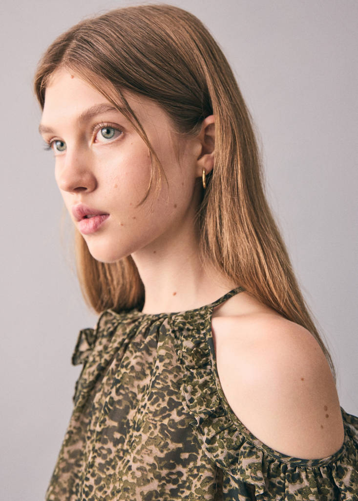 Printed blouse with cut-out — Khaki