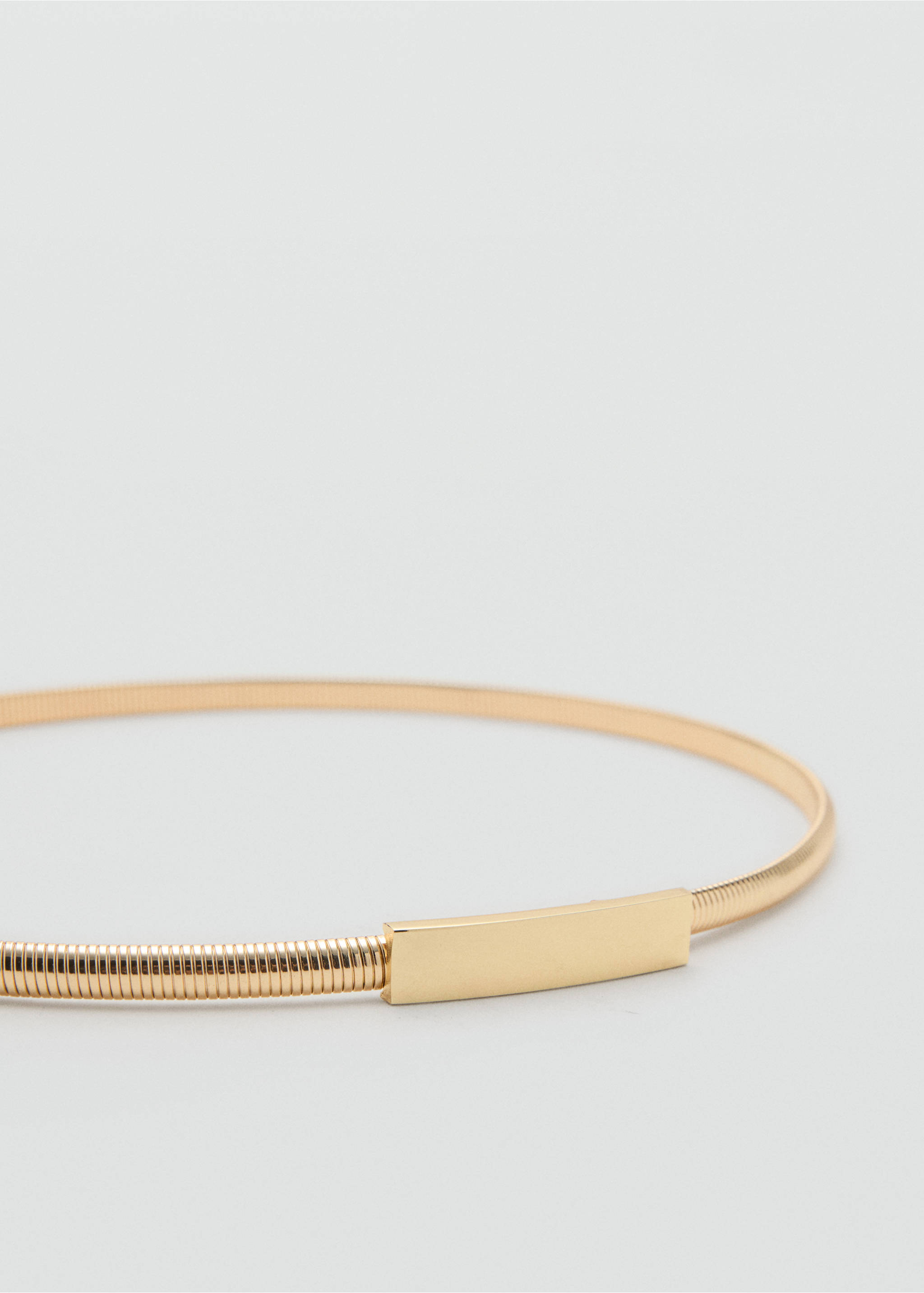 Ceinture fine métallique - Plan moyen, Or. Ref: 17047763-00.