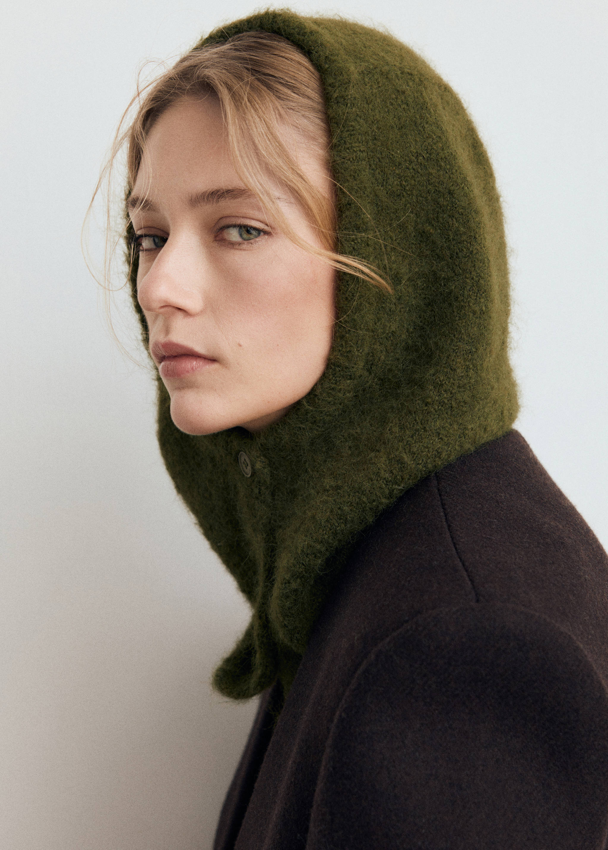 Balaclava knit buttons - General plane