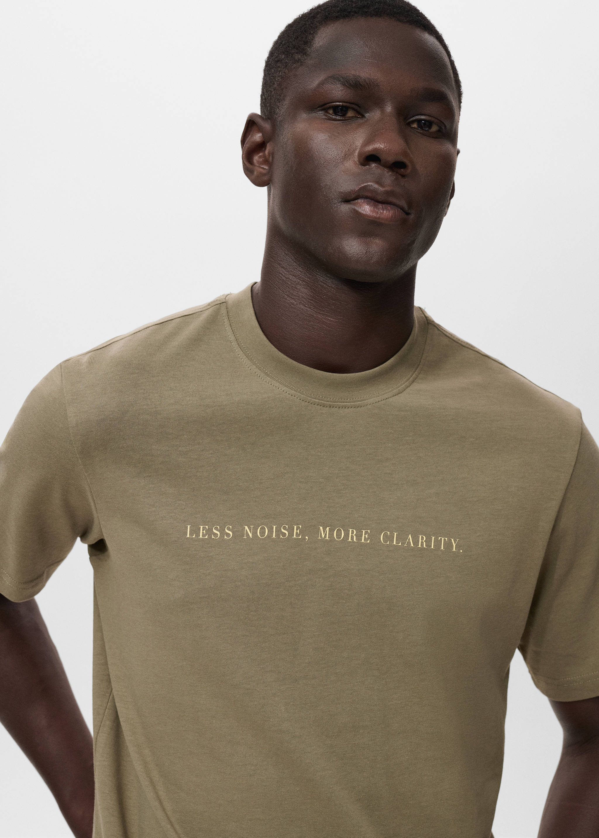 Футболка 100% хлопок с текстом - Деталь изделия 1