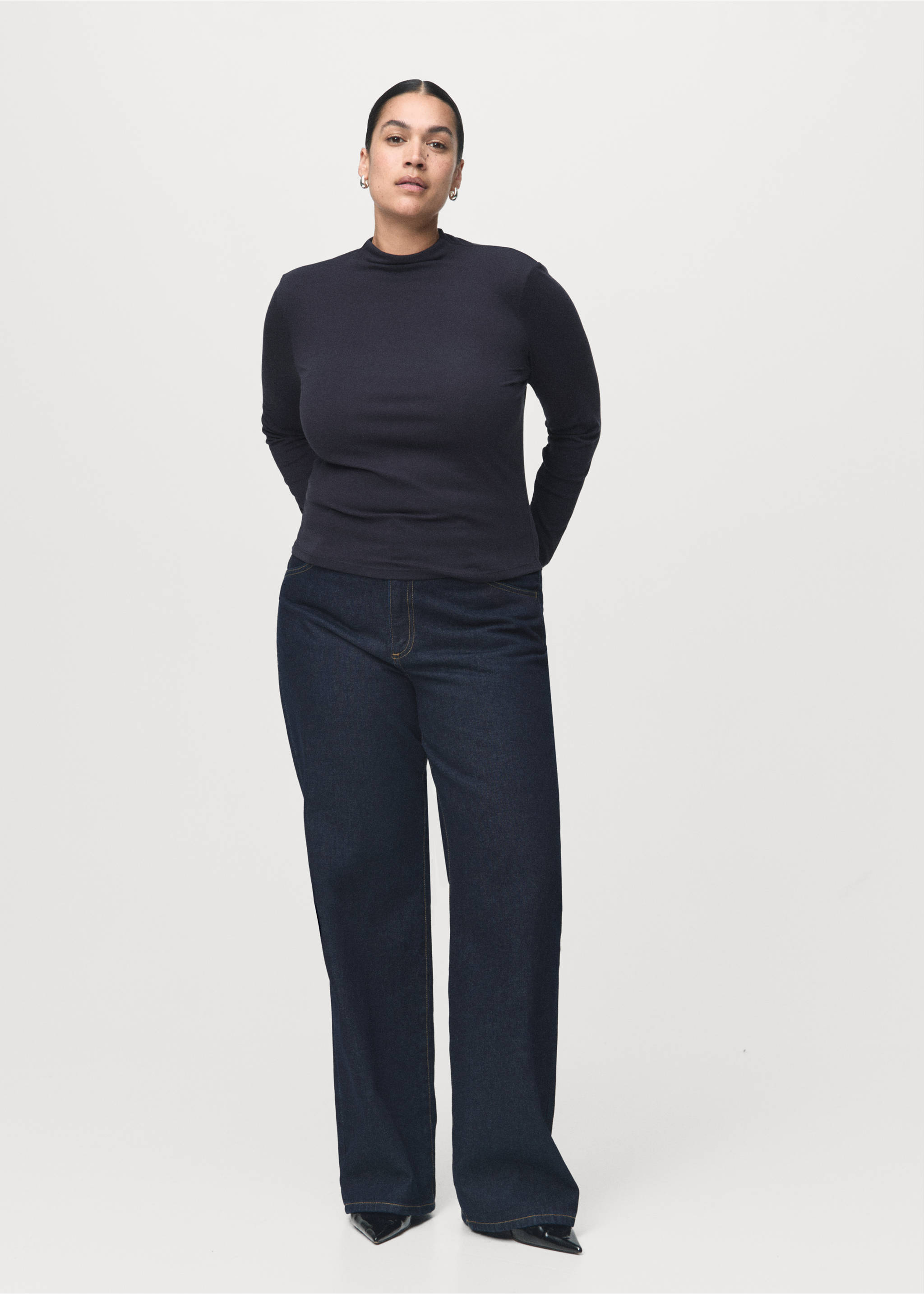 Turtleneck T-shirt - Details of the article 3, Navy. Ref: 17047784-00.