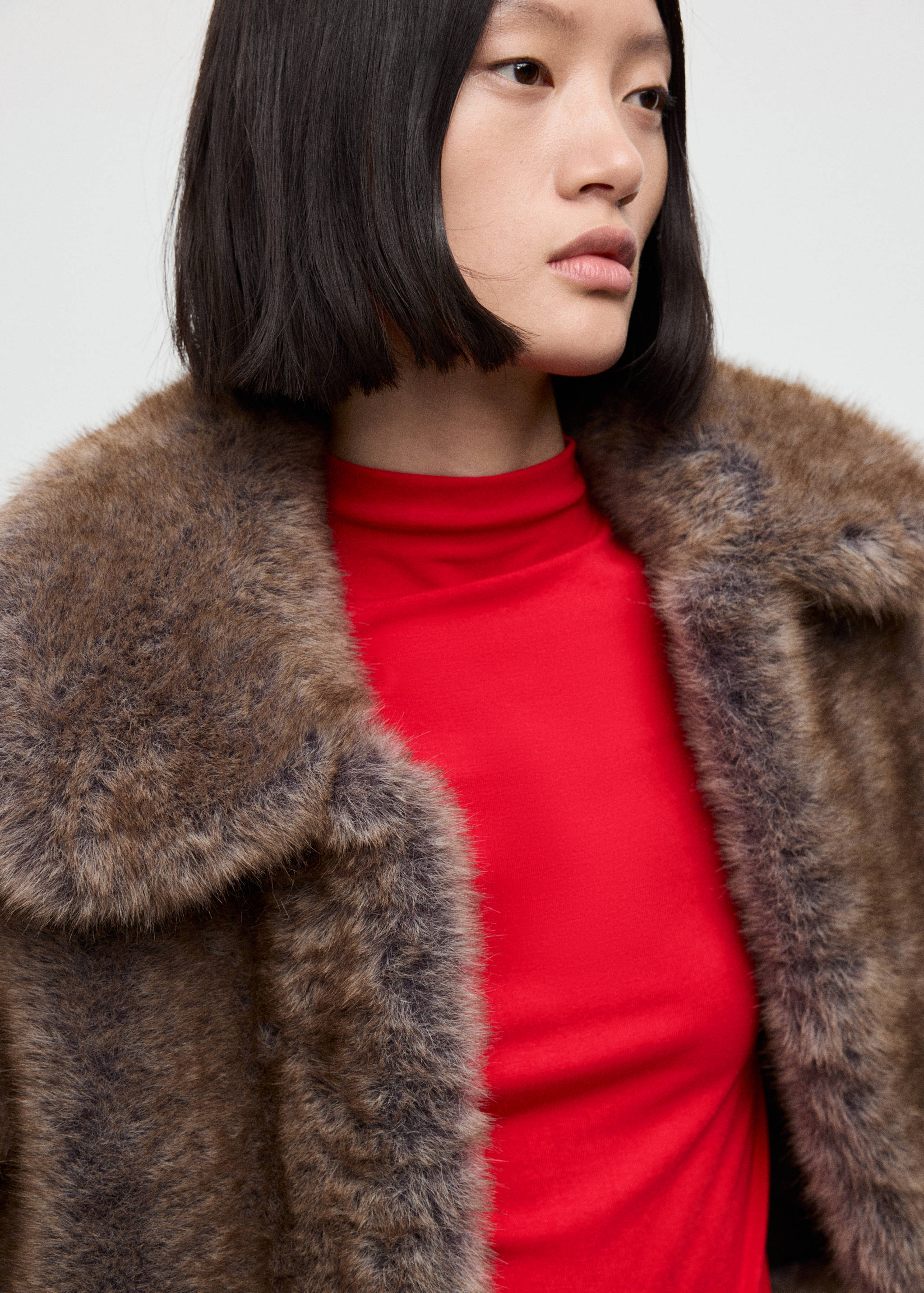 Turtleneck T-shirt - Details of the article 1