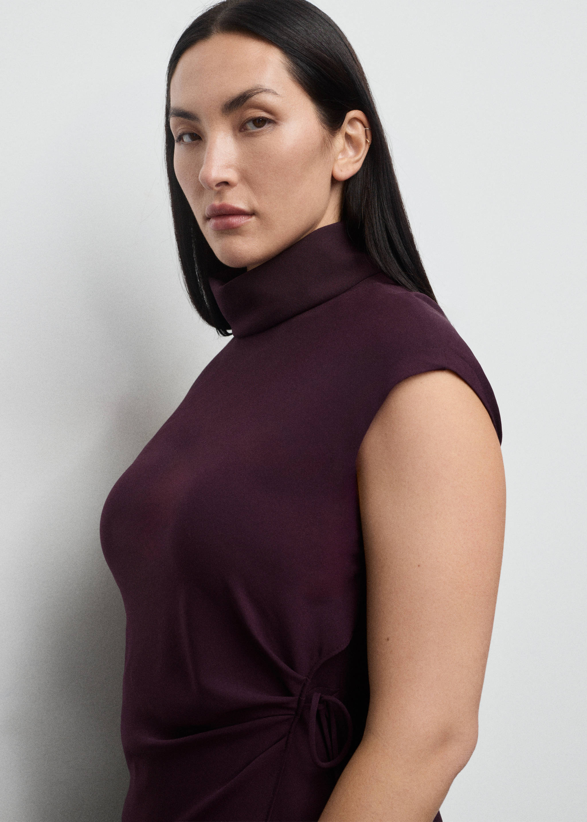 Turtleneck wrap dress - Details of the article 4