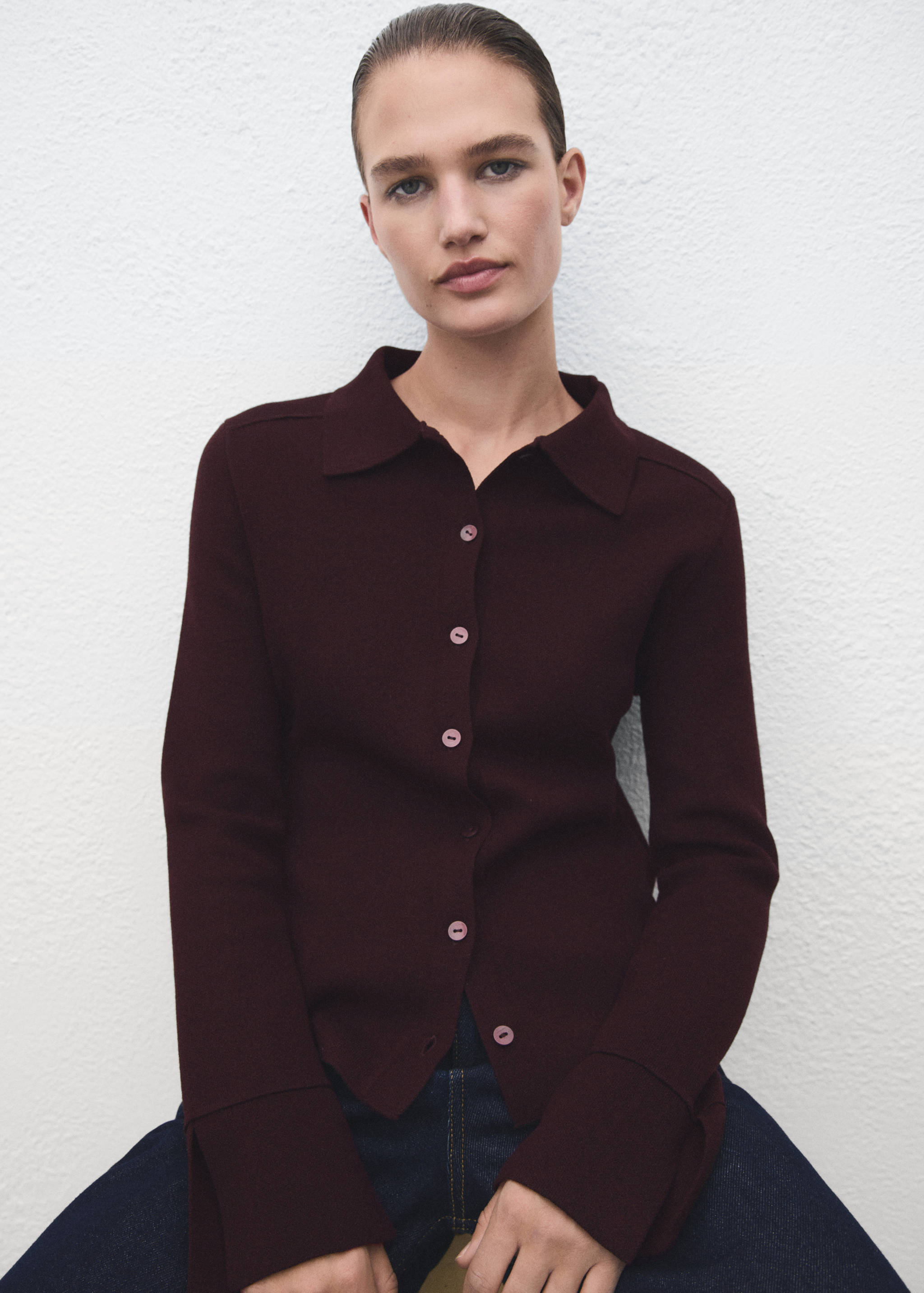 Cardigan with shirt collar - Details of the article 2