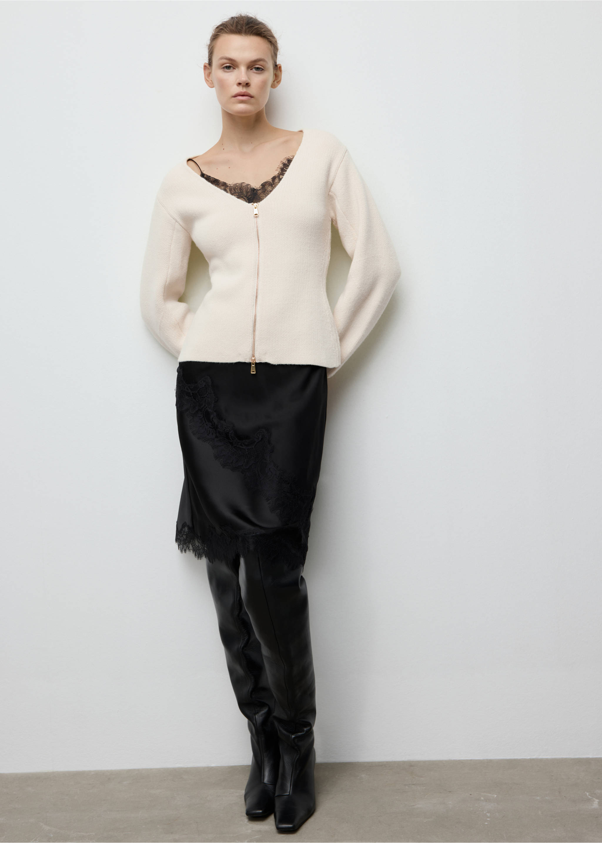 Chaqueta punto cremallera - Plano general, Crudo. Ref: 17047814-00.