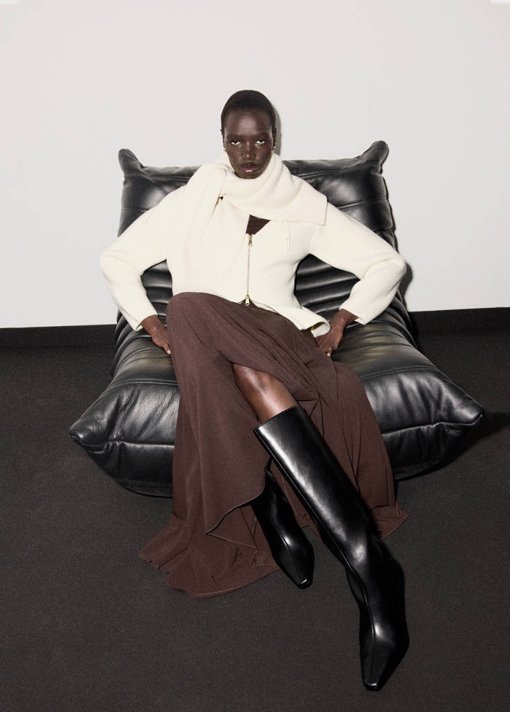 Knitted jacket with zip — Ecru