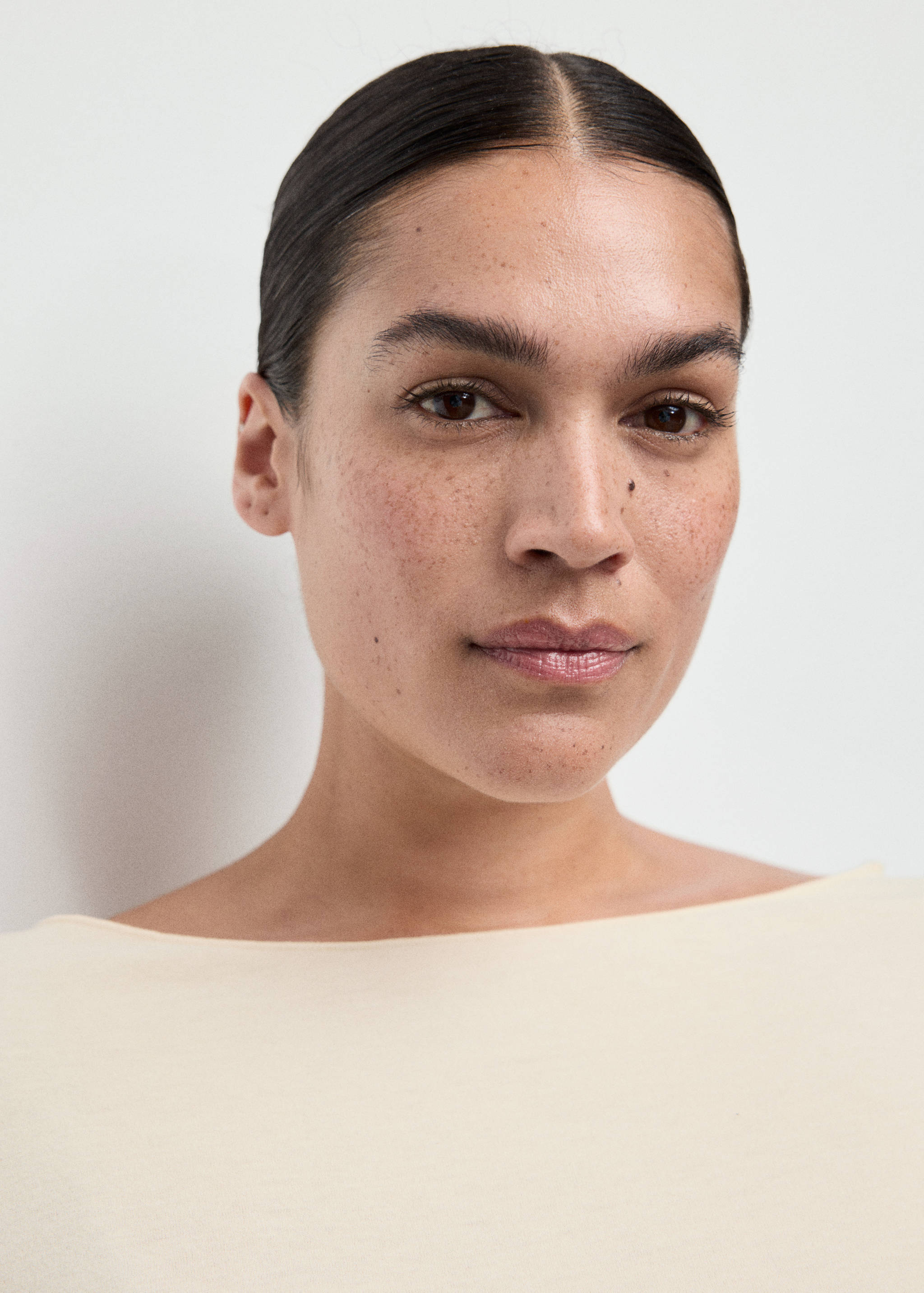 Boat neck t-shirt - Details of the article 4