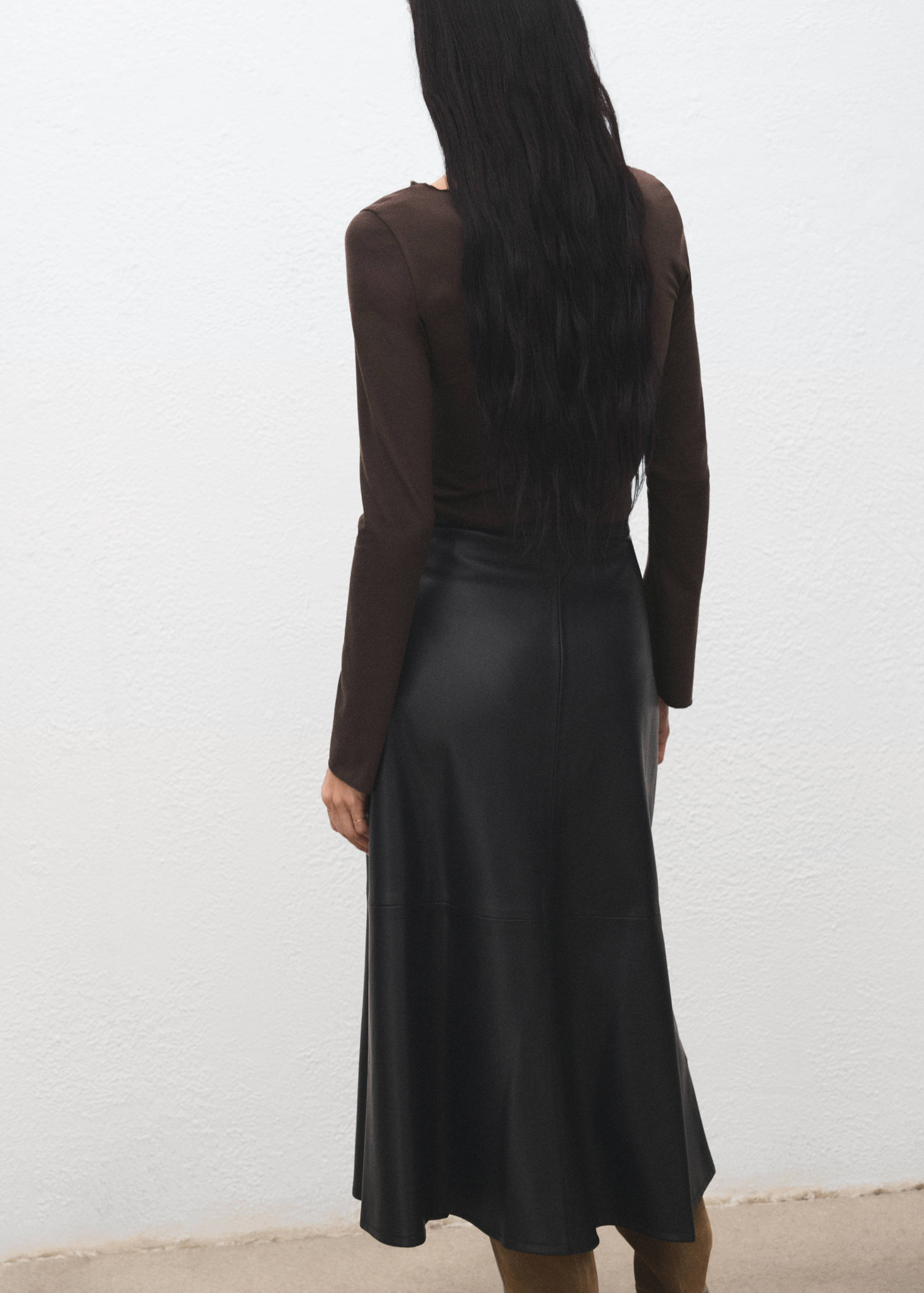 Boat neck t-shirt - Reverse of the article