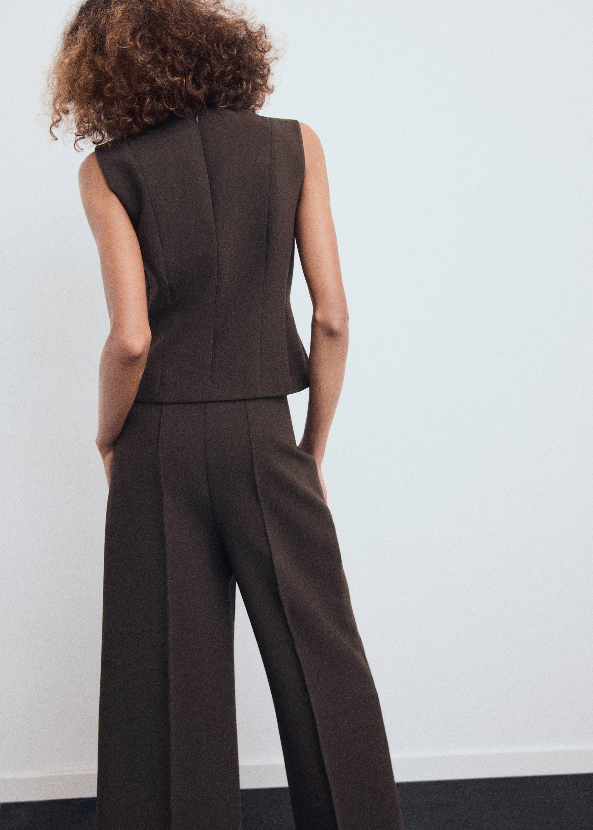 V-neck blouse with bows - Reverse of the article