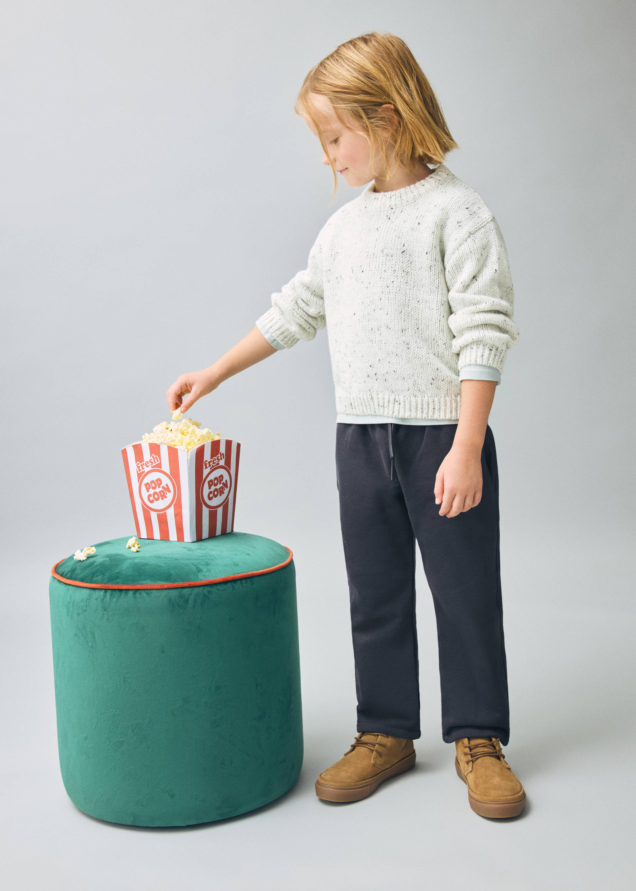 Cotton drawstring joggers - General plane