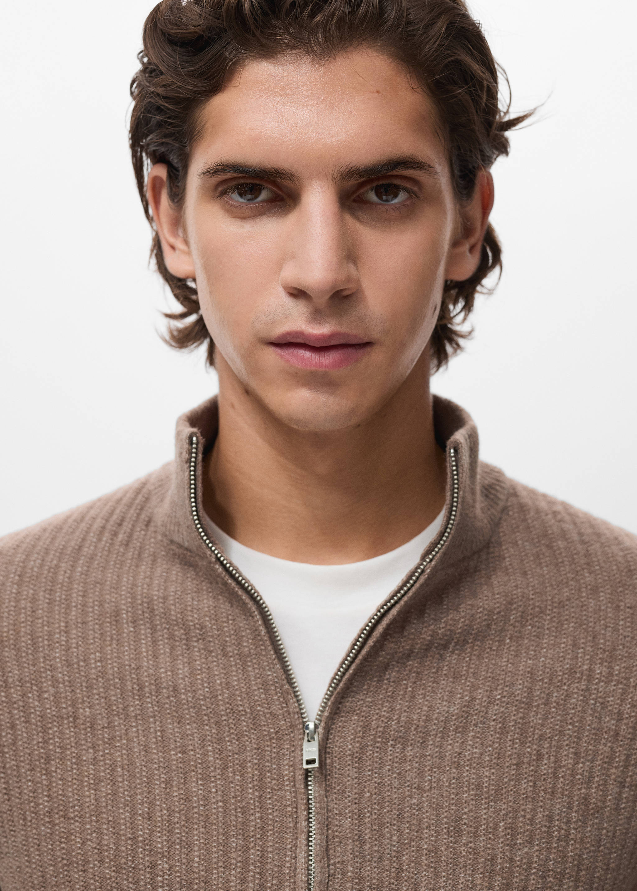 Ribbed-knit cardigan with zip - Details of the article 1