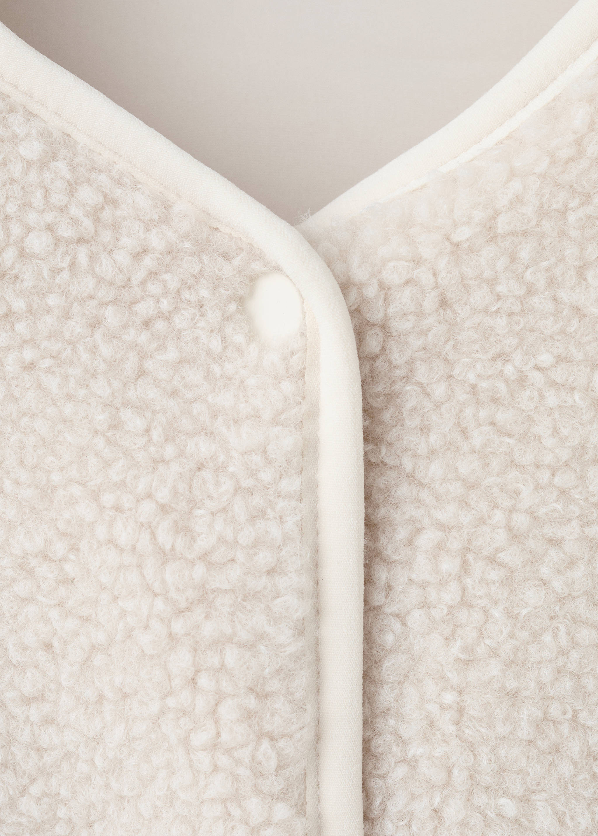 Shearling-effect jacket - Details of the article 8