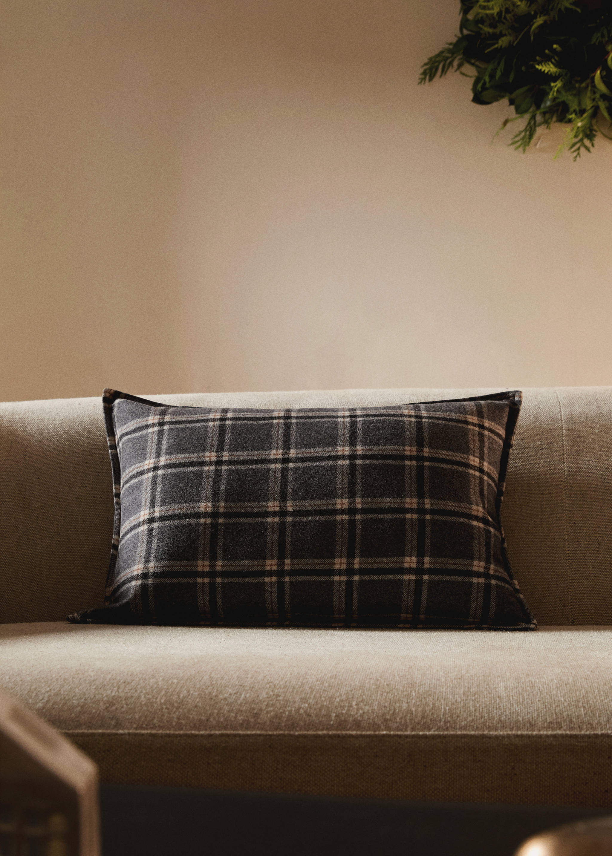 Husă de pernă din lână, model cu carouri, 40x60 cm - Plan general