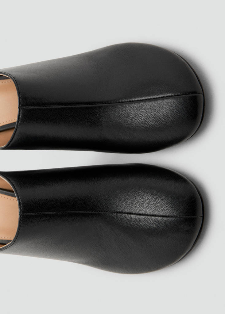 Leather heeled clogs — Black