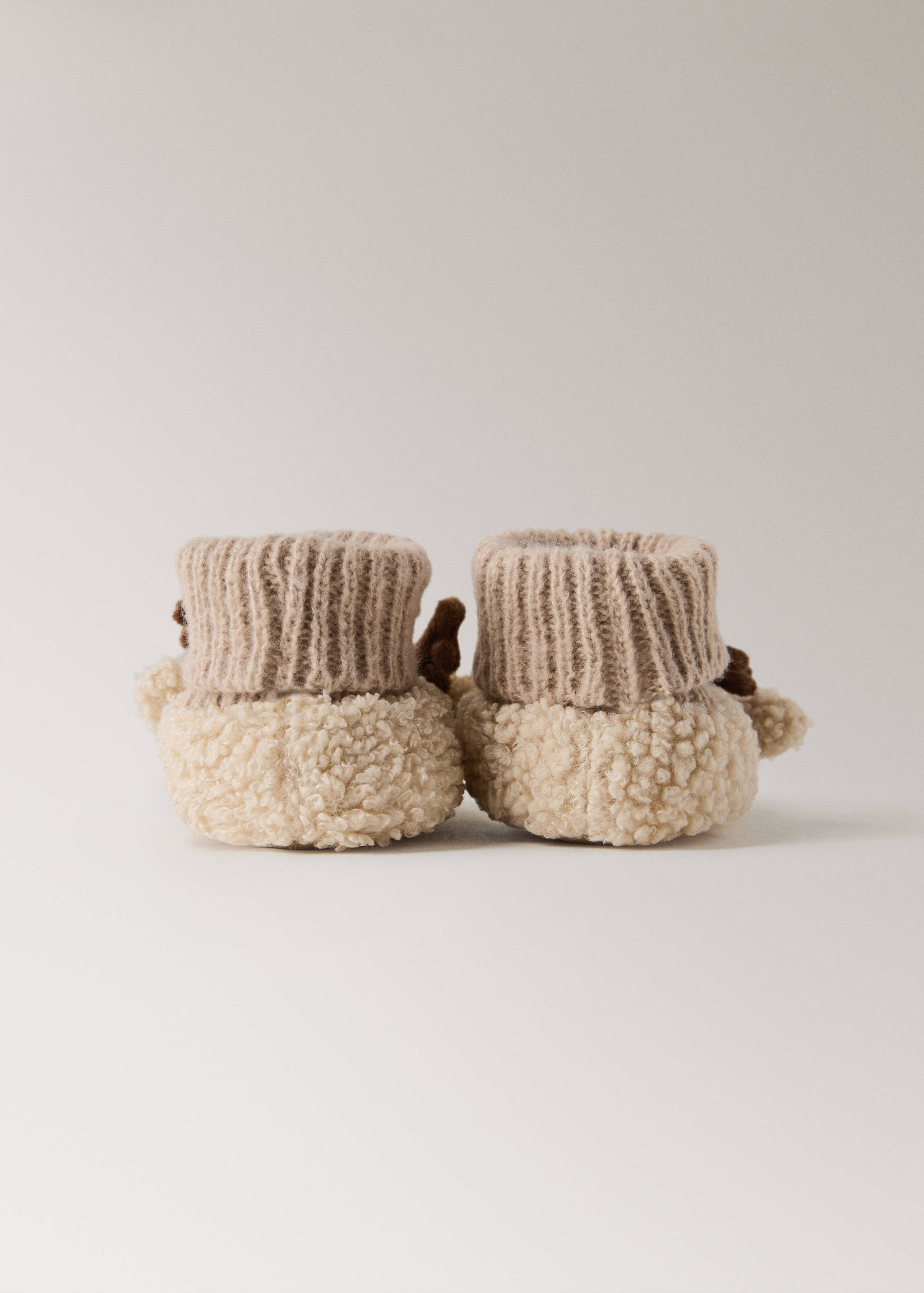 Rentier-Lammfell-Pantoffel - Detail des Artikels 2