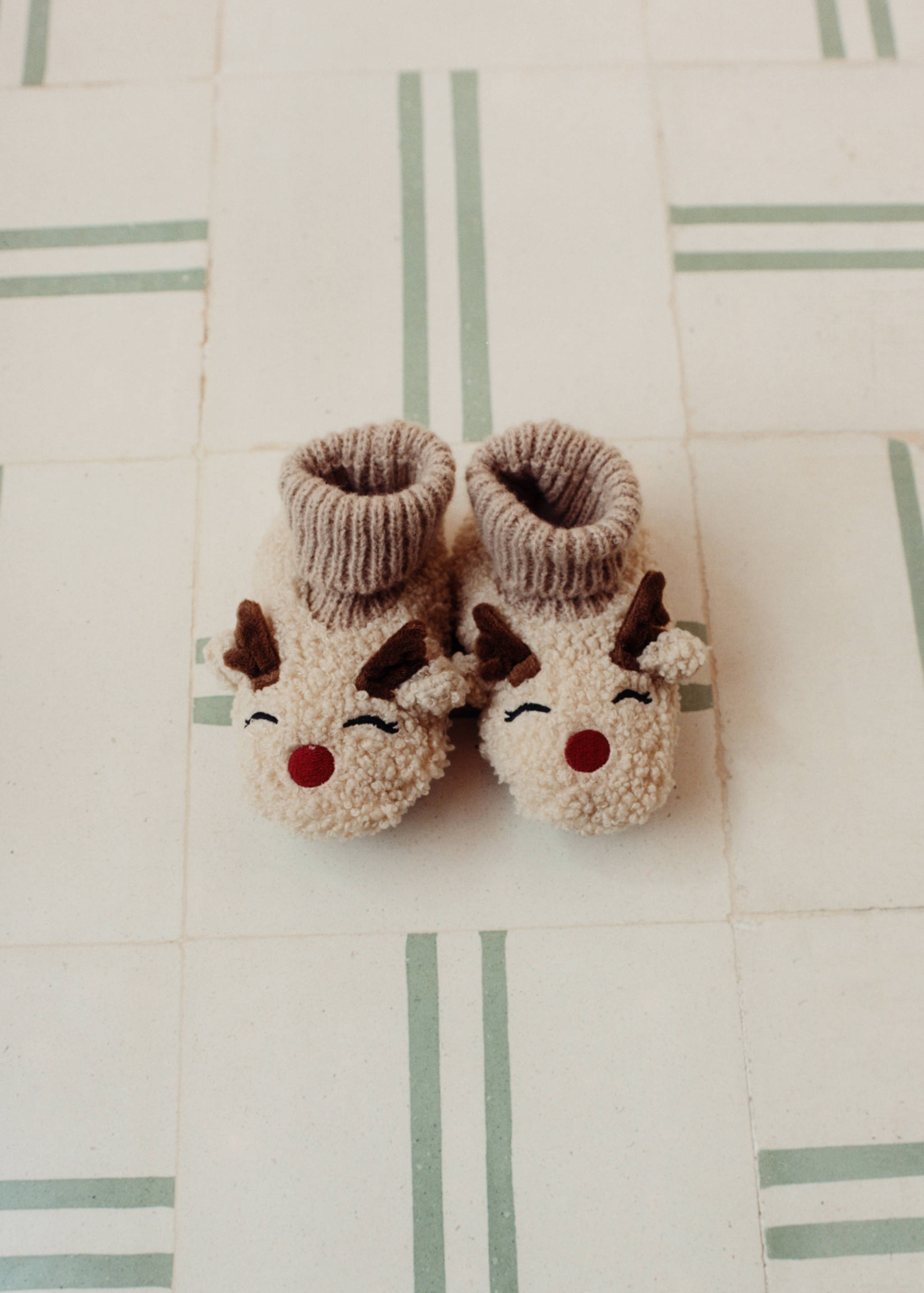 Rentier-Lammfell-Pantoffel - Detail des Artikels 6