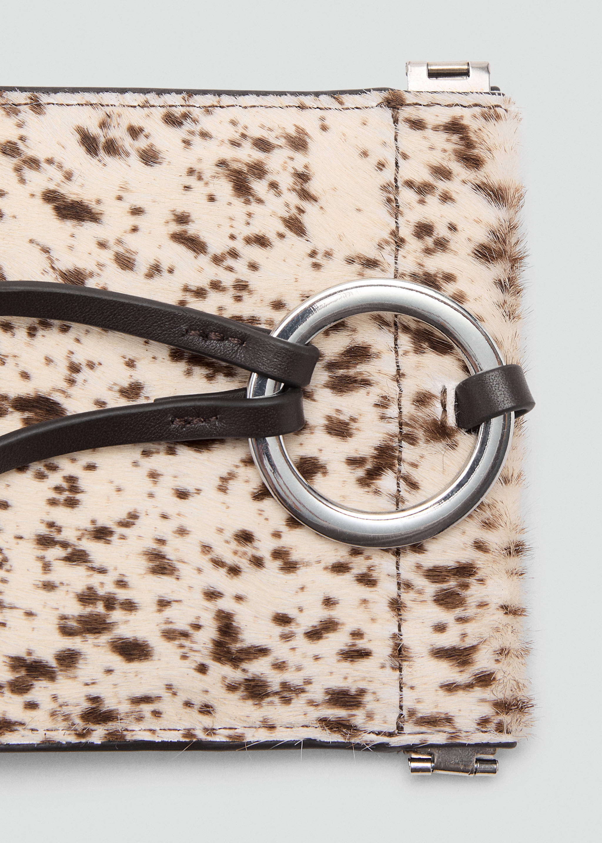 Housse téléphone portable cuir et fausse fourrure - Détail de l'article 2