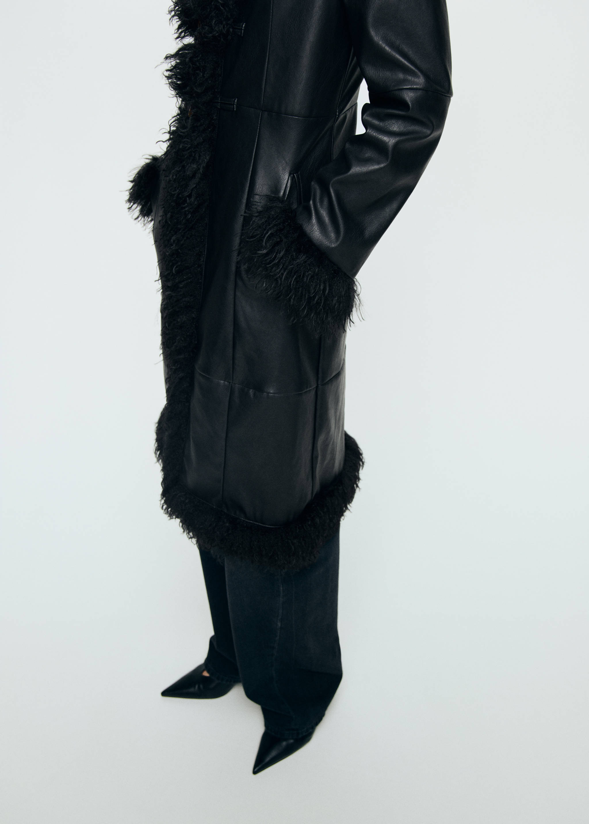 Faux-leather coat with fur trim - Details of the article 2