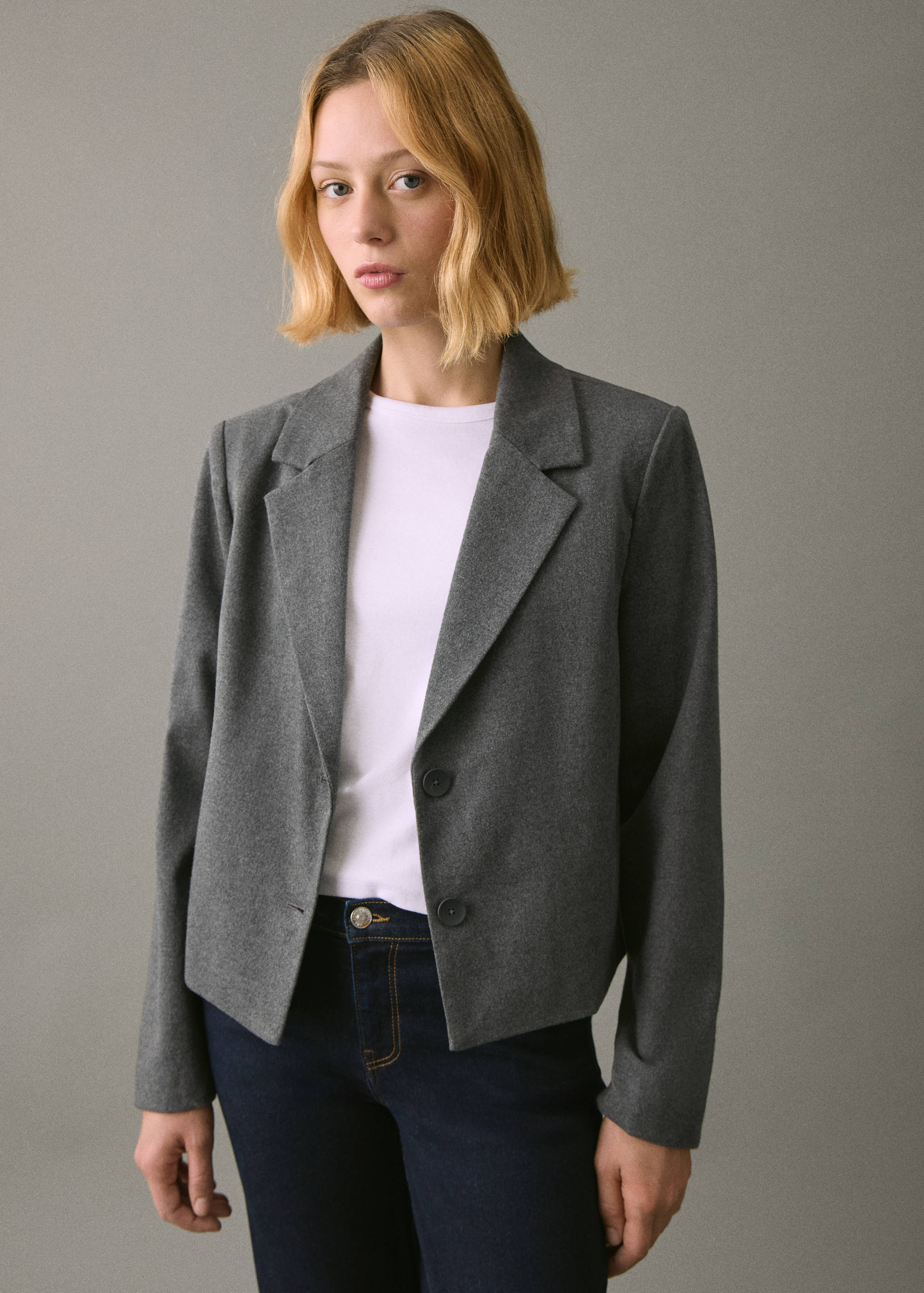 Short jacket with lapels - Medium plane