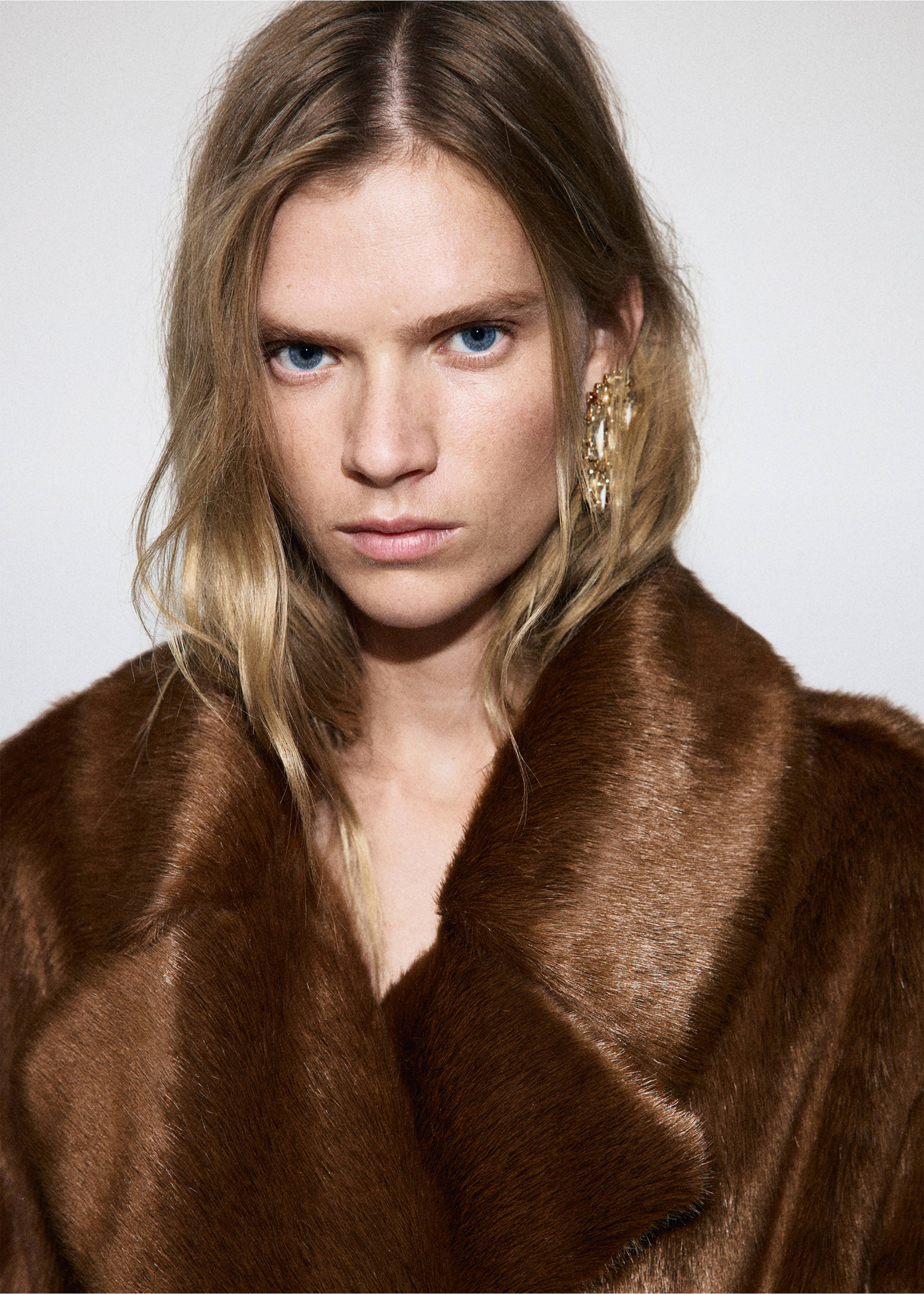 Пальто миди из искусственного меха с поясом - Деталь изделия 1, Коричневый средний. Ref: 17048271-00.