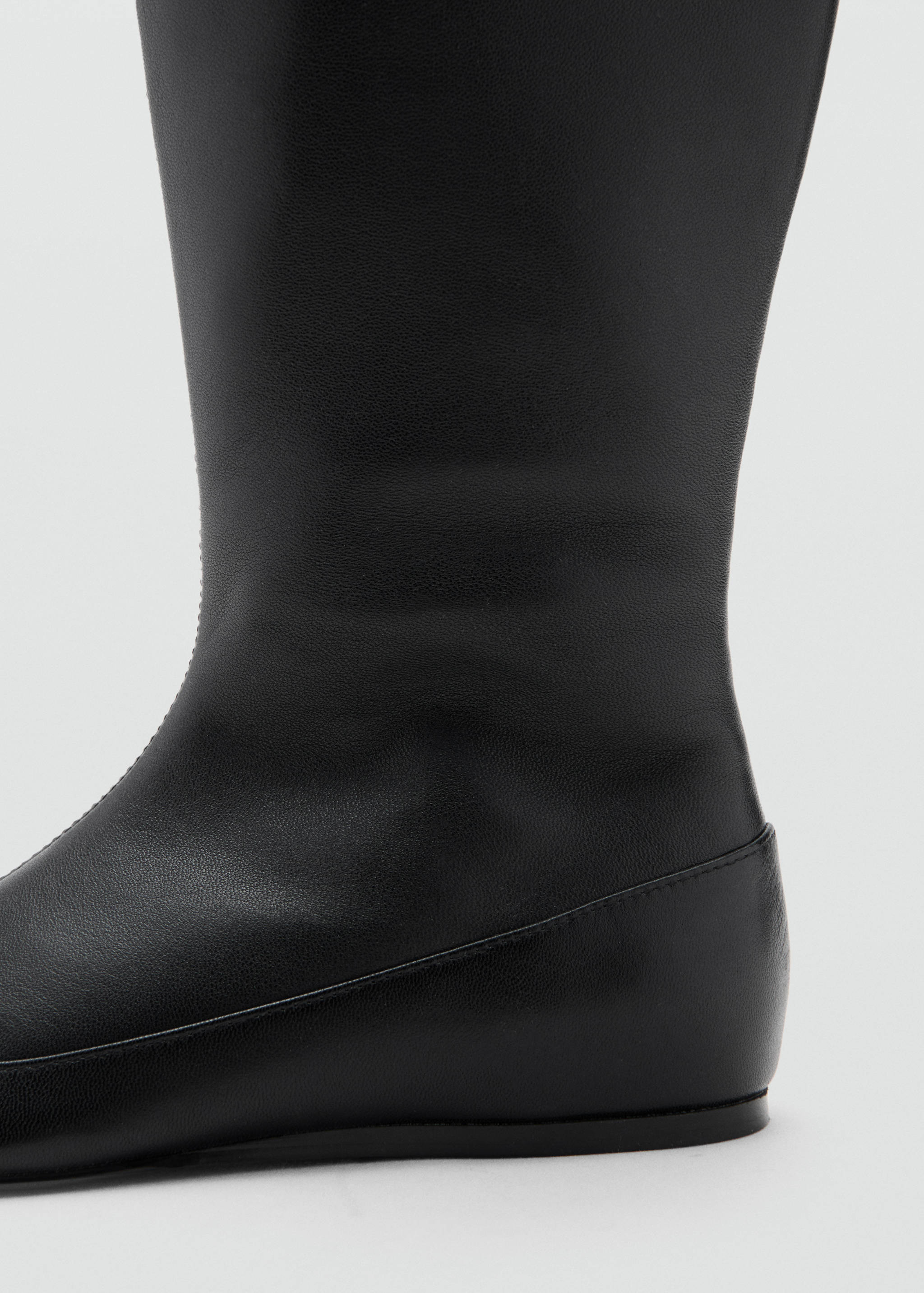 Leather boots with combined design - Details of the article 1