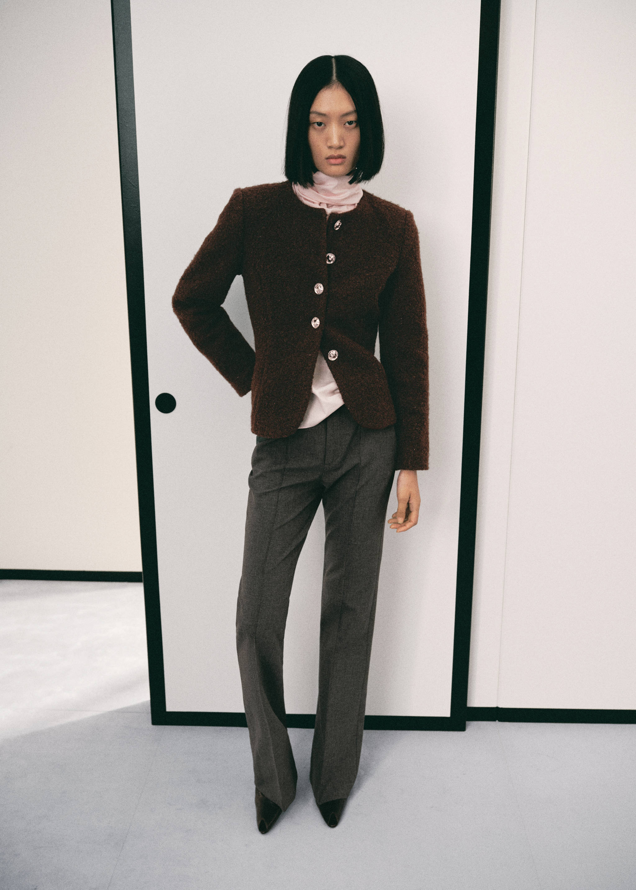 Jaket gesper dengan kancing hias - Tampilan Umum