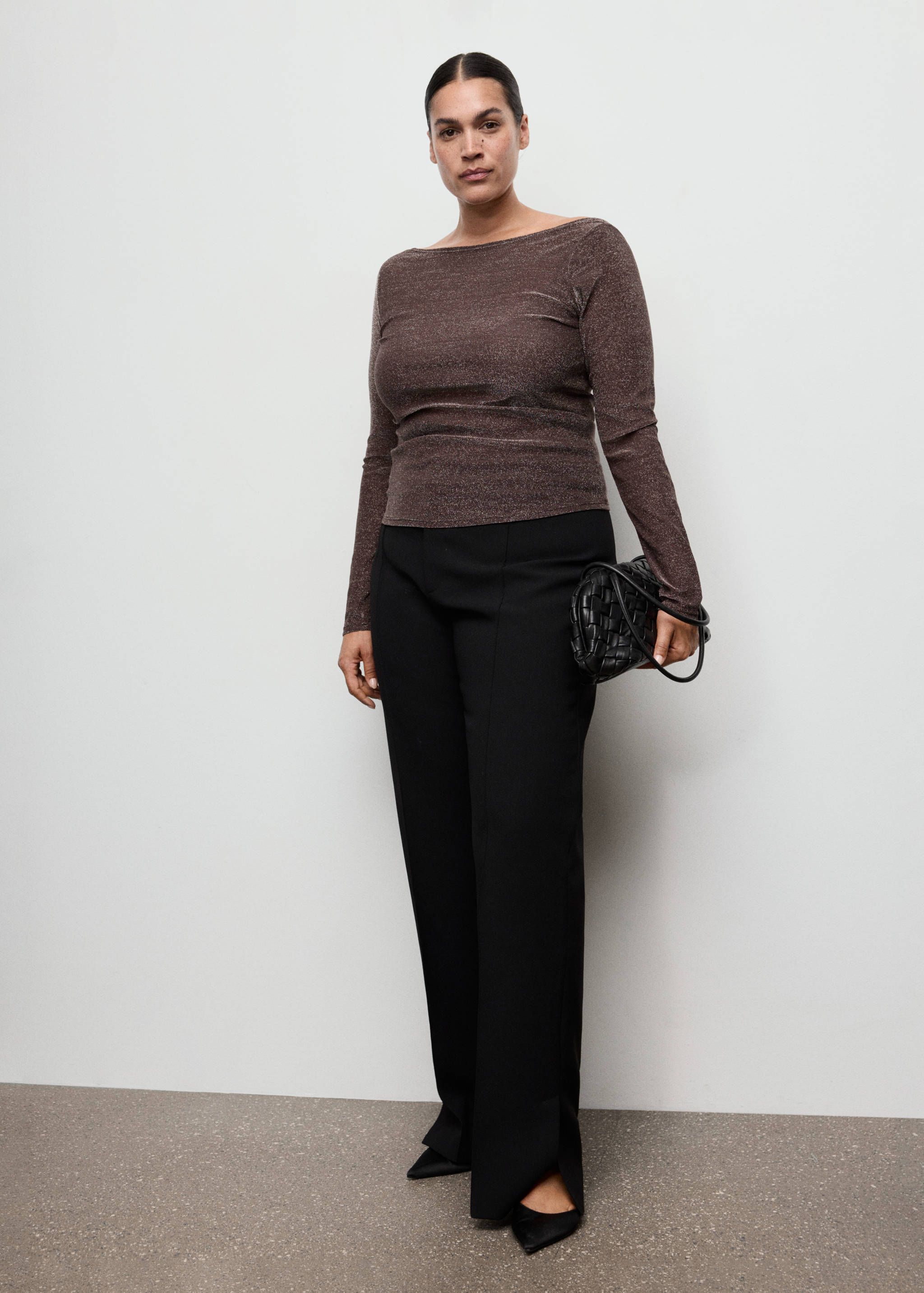 T-shirt brillant col bateau - Détail de l'article 3