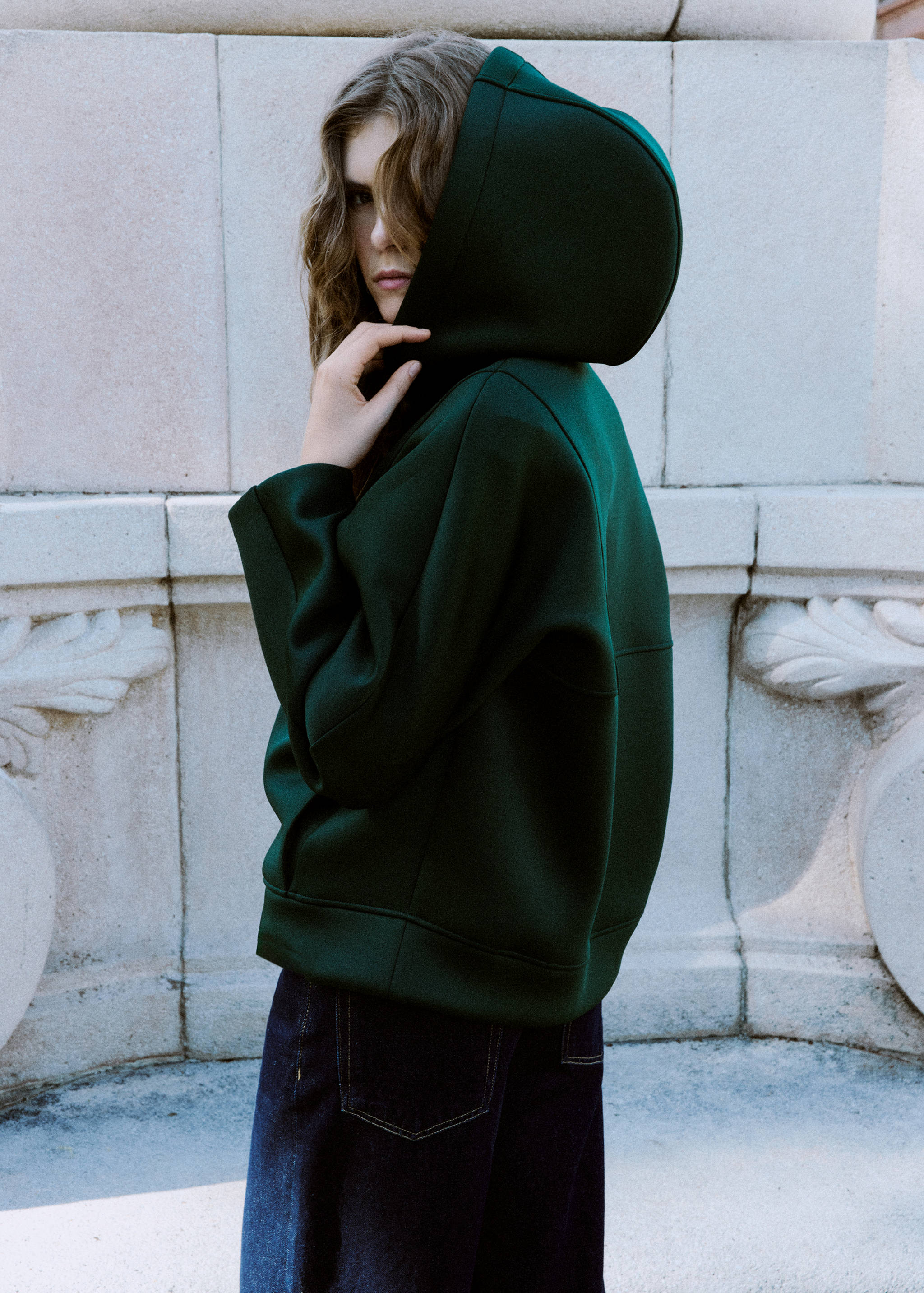 Oversized hoodie - Achterkant van het artikel