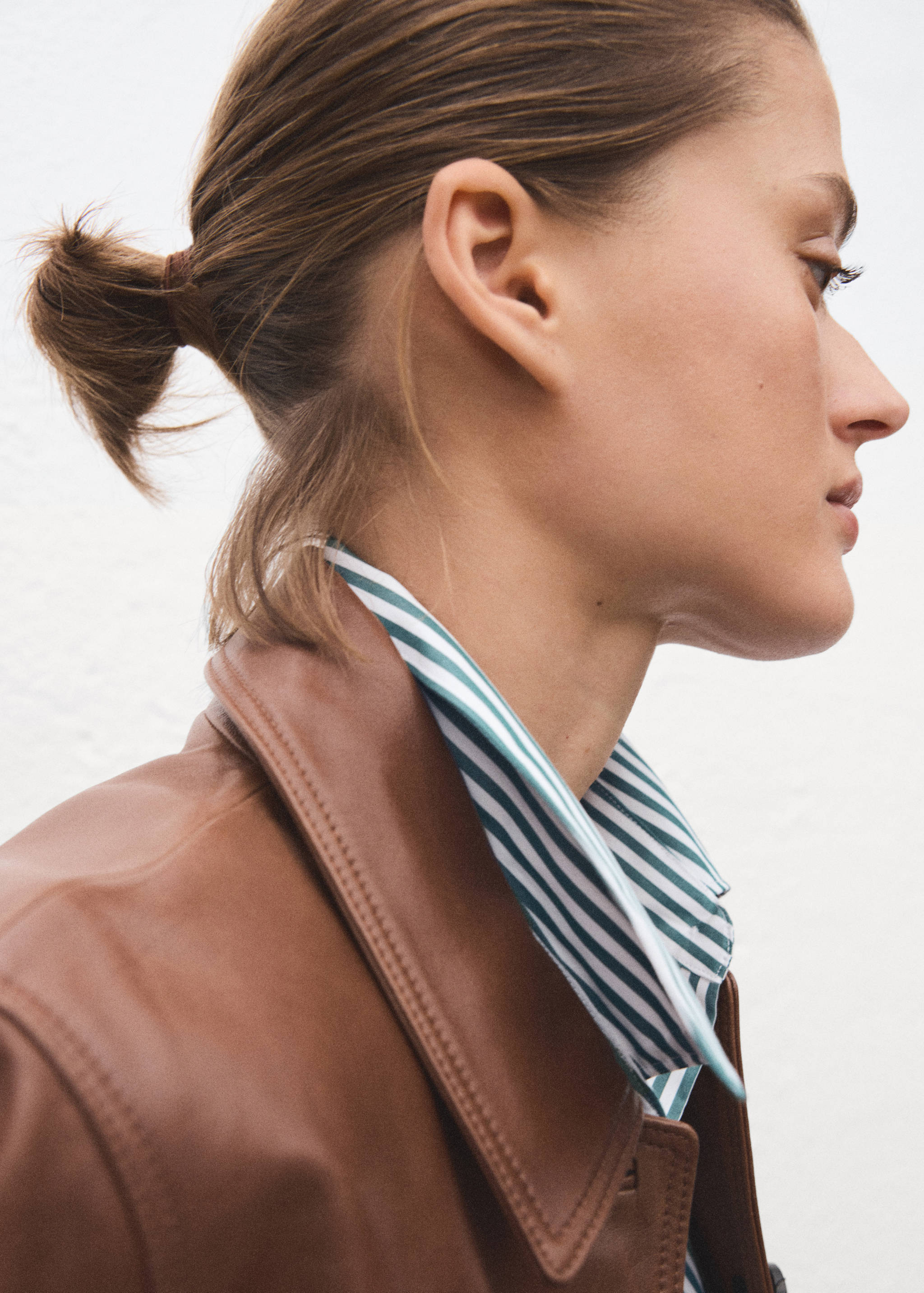 Oversize striped shirt - Details of the article 1