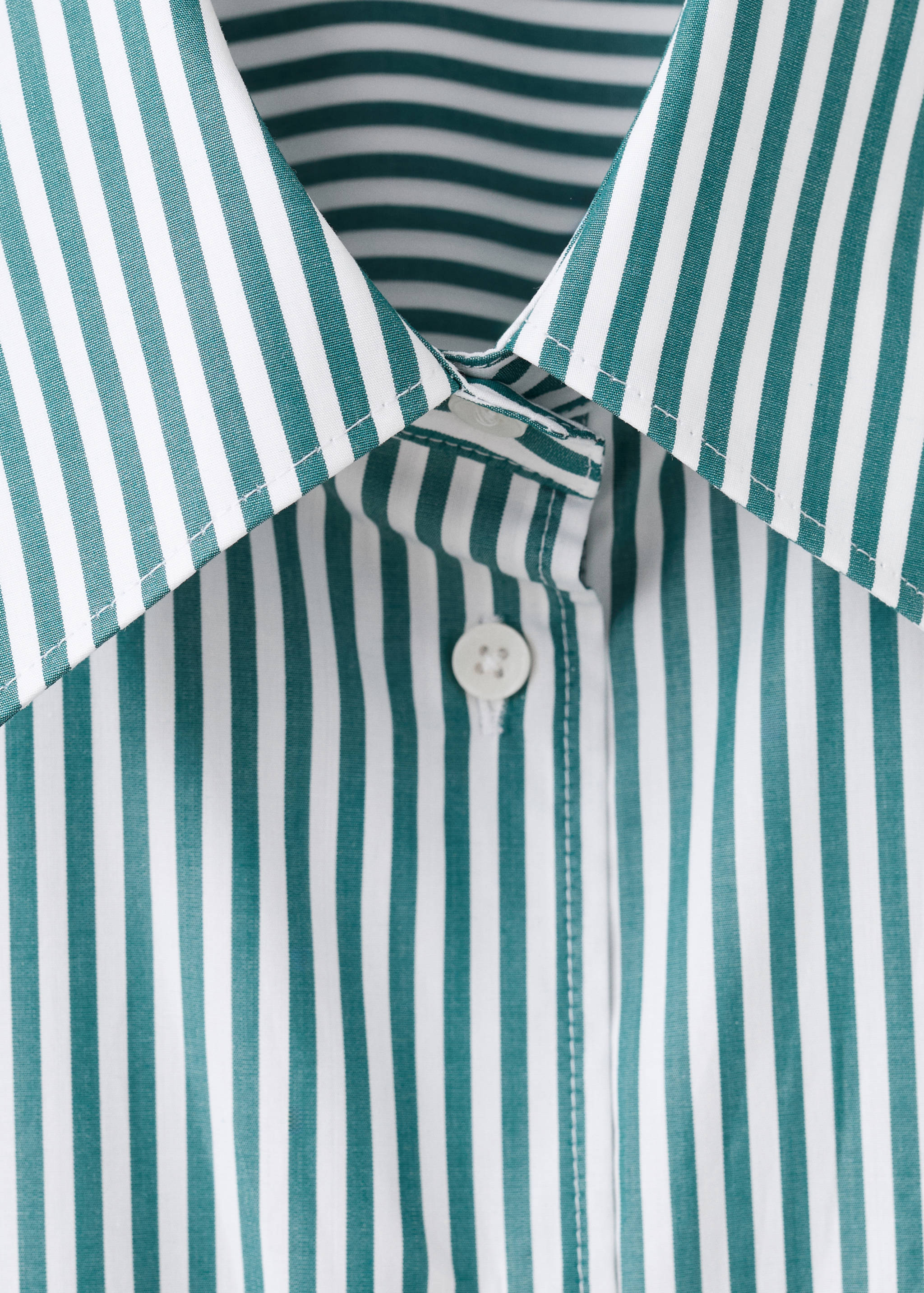 Oversize striped shirt - Details of the article 8