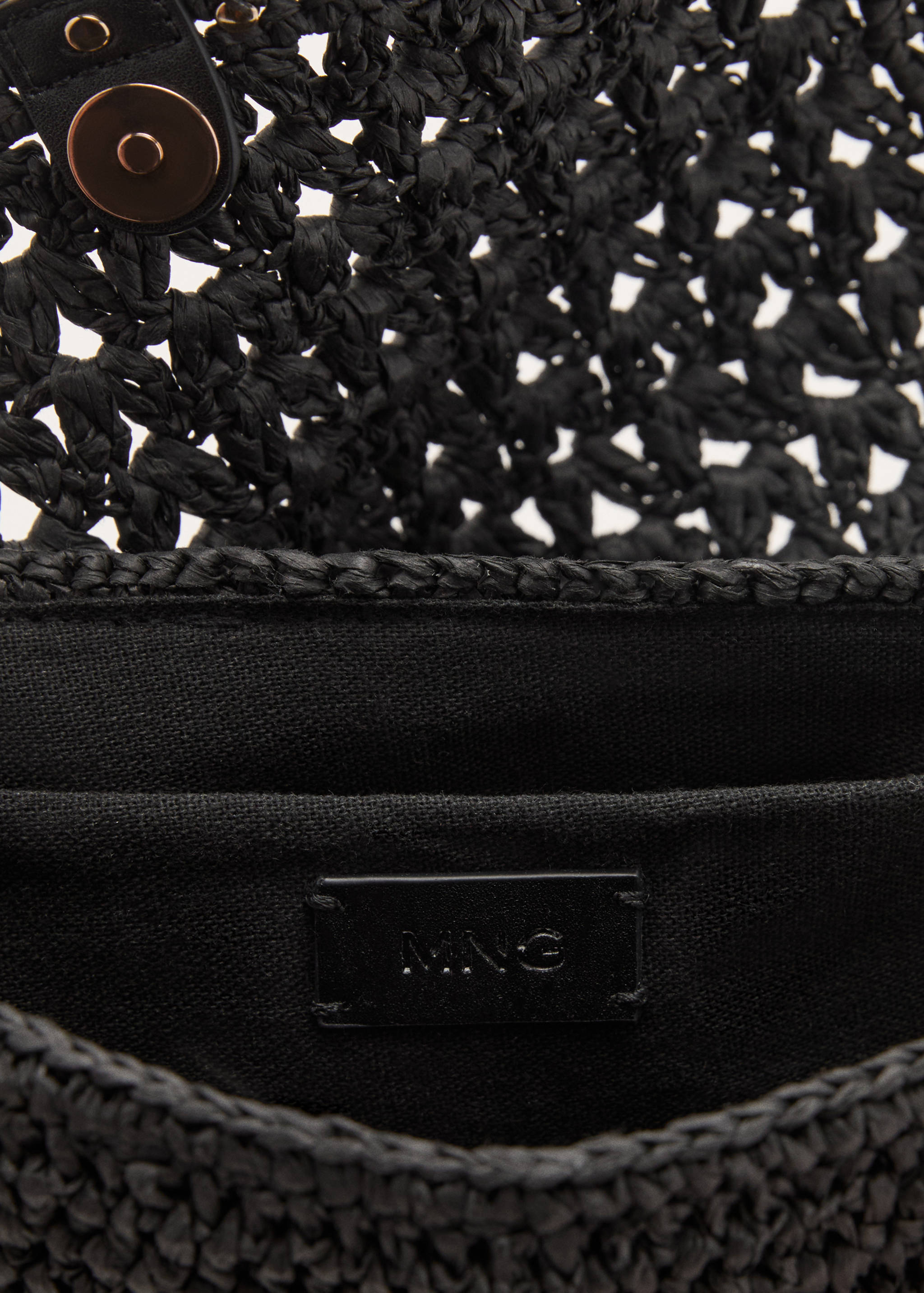 Natural fibre shoulder bag with studs - Details of the article 3