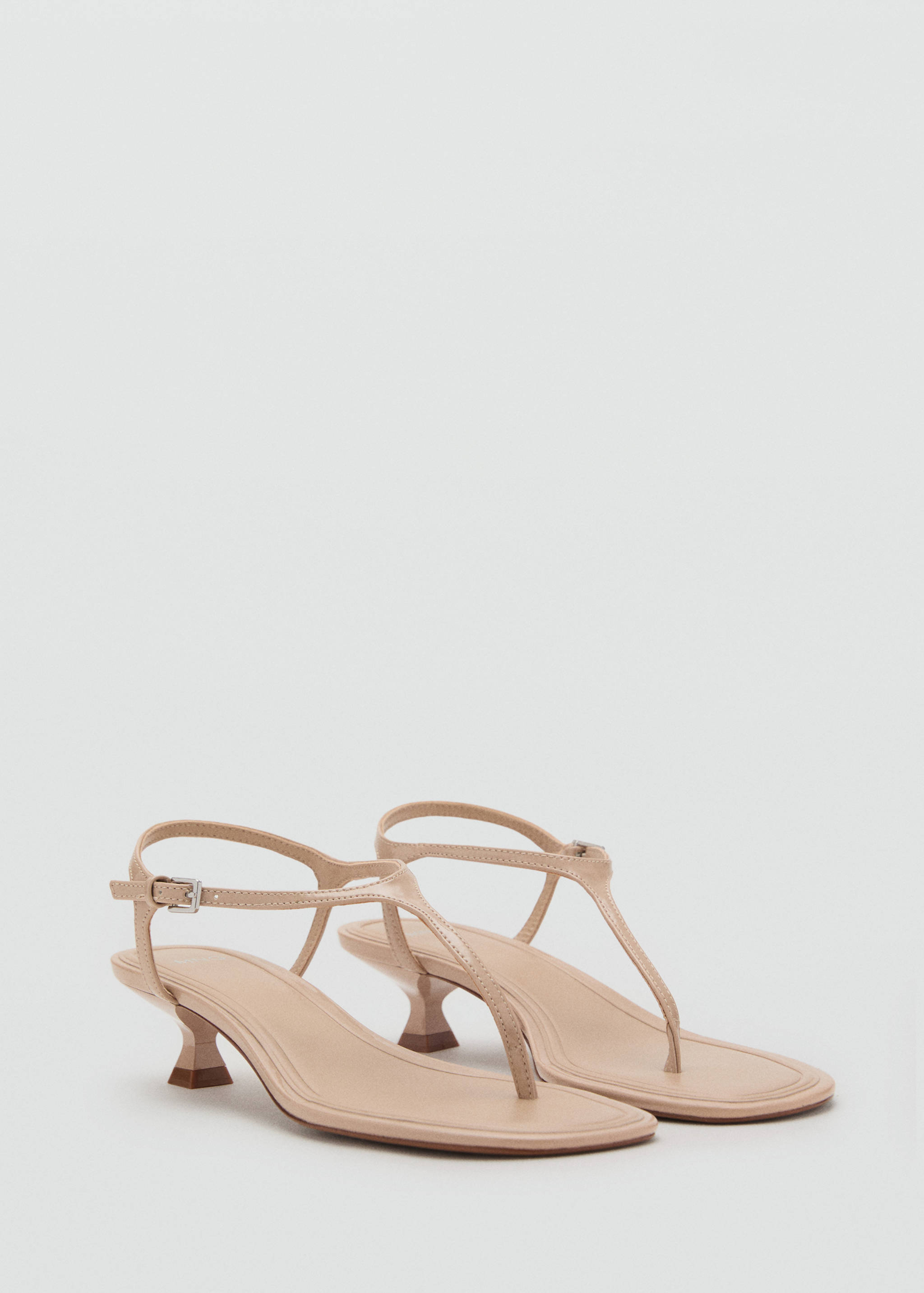 Kitten heel sandals with straps - Medium plane